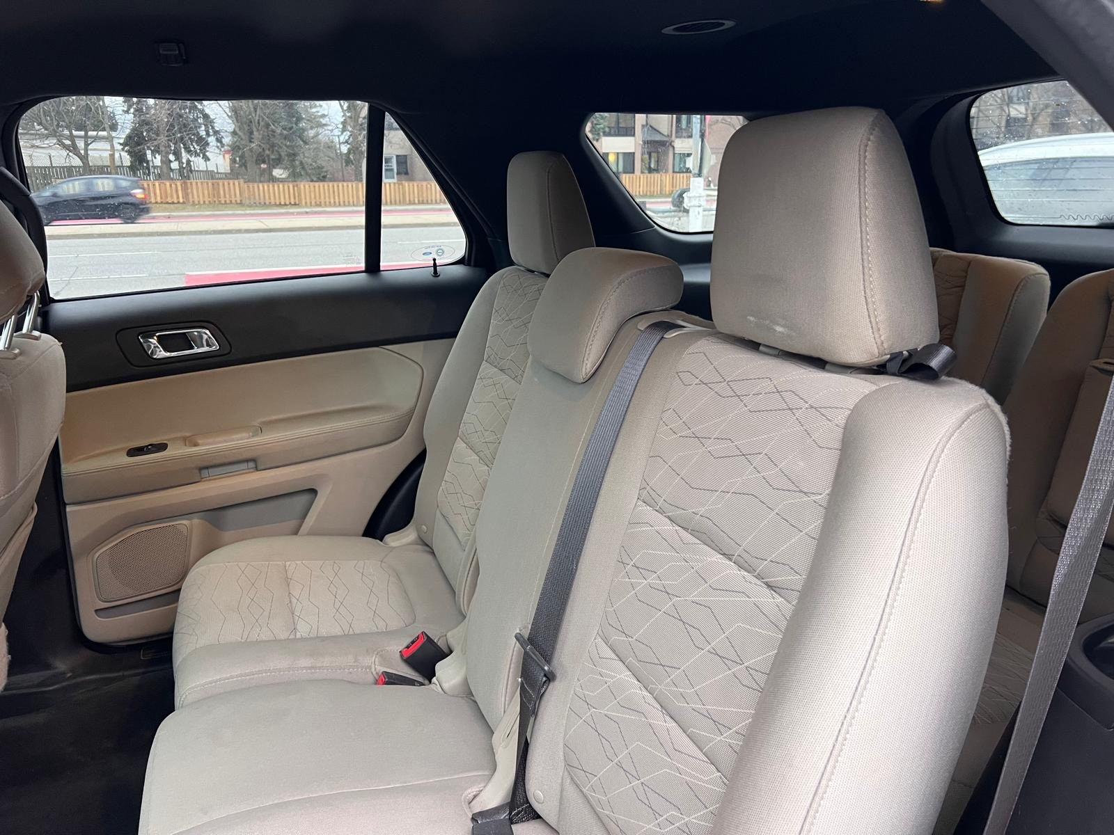 /ontarioqualitymotorsltd/2015-Ford-Explorer-9272340208188279.jpg