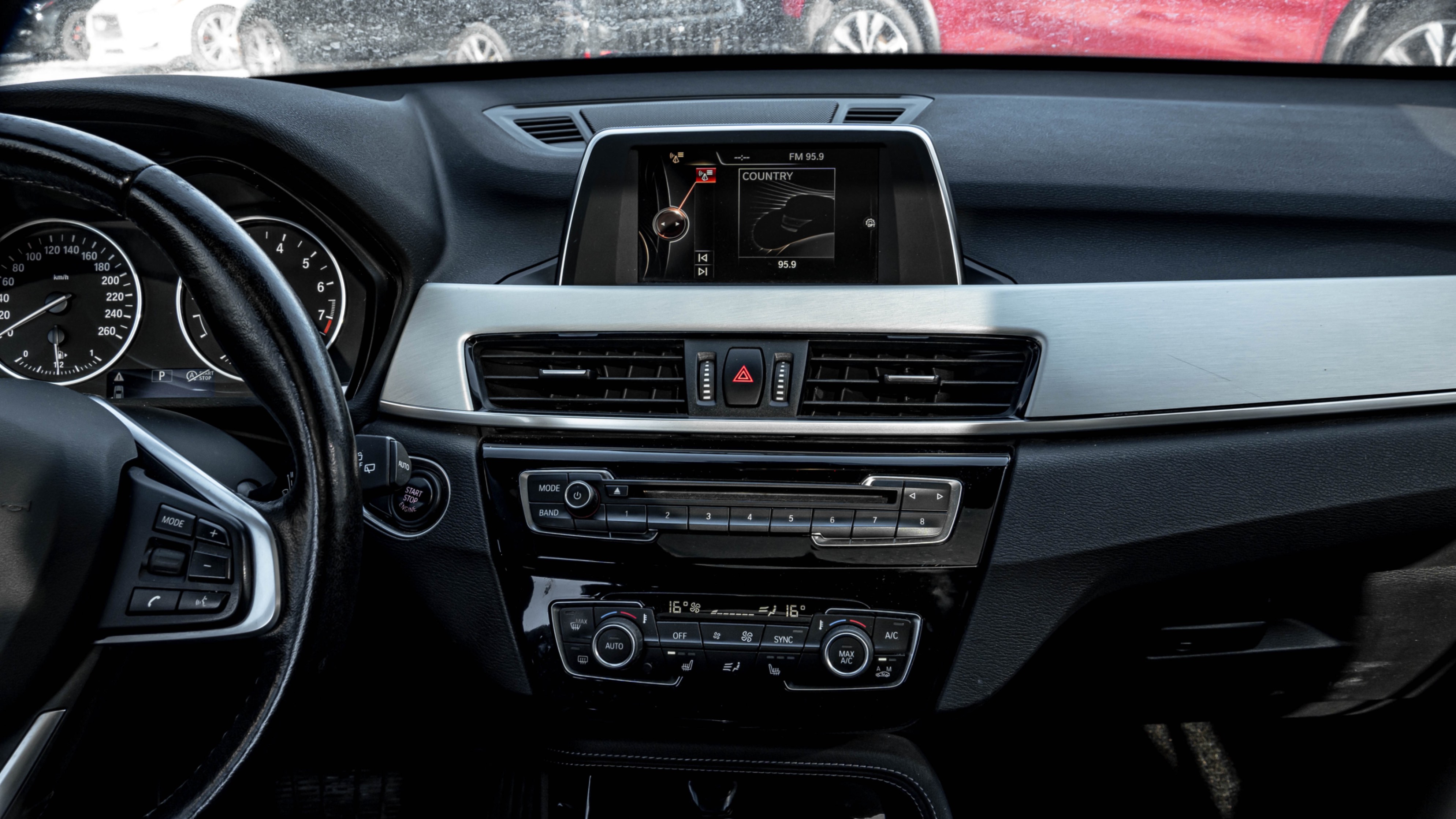 /ontarioqualitymotorsltd/2016-BMW-X1-7171785000541153.jpg