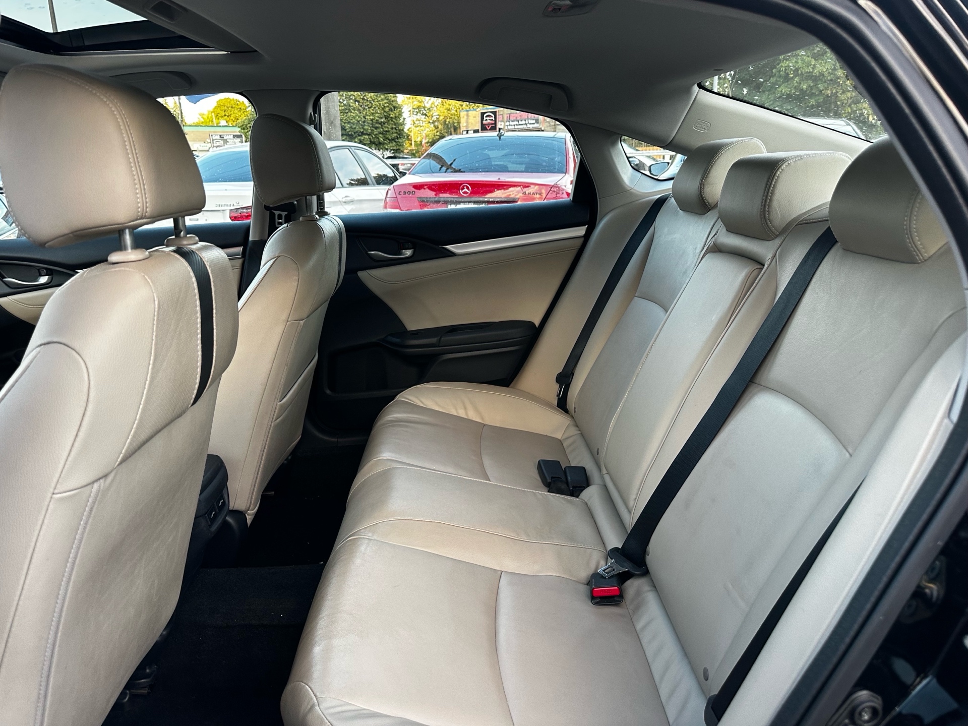 /ontarioqualitymotorsltd/2016-Honda-Civic-20015815100640233.jpg
