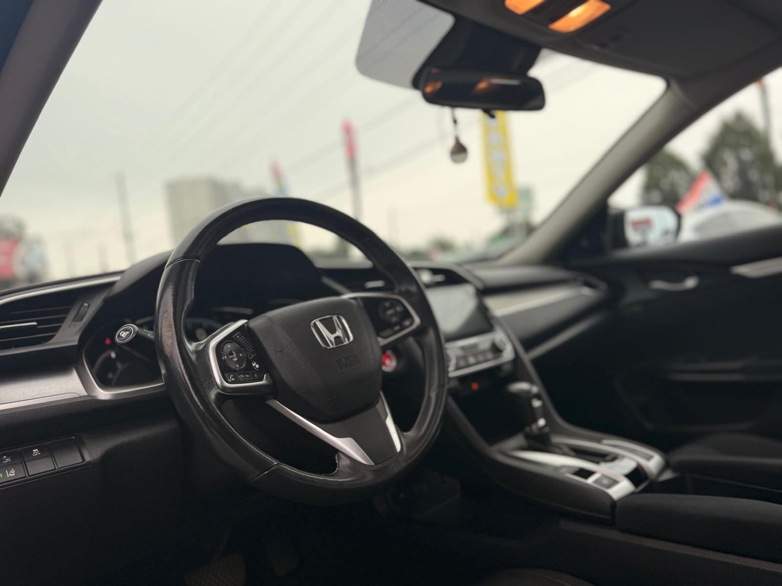 /ontarioqualitymotorsltd/2016-Honda-Civic-7780393383215549.jpg