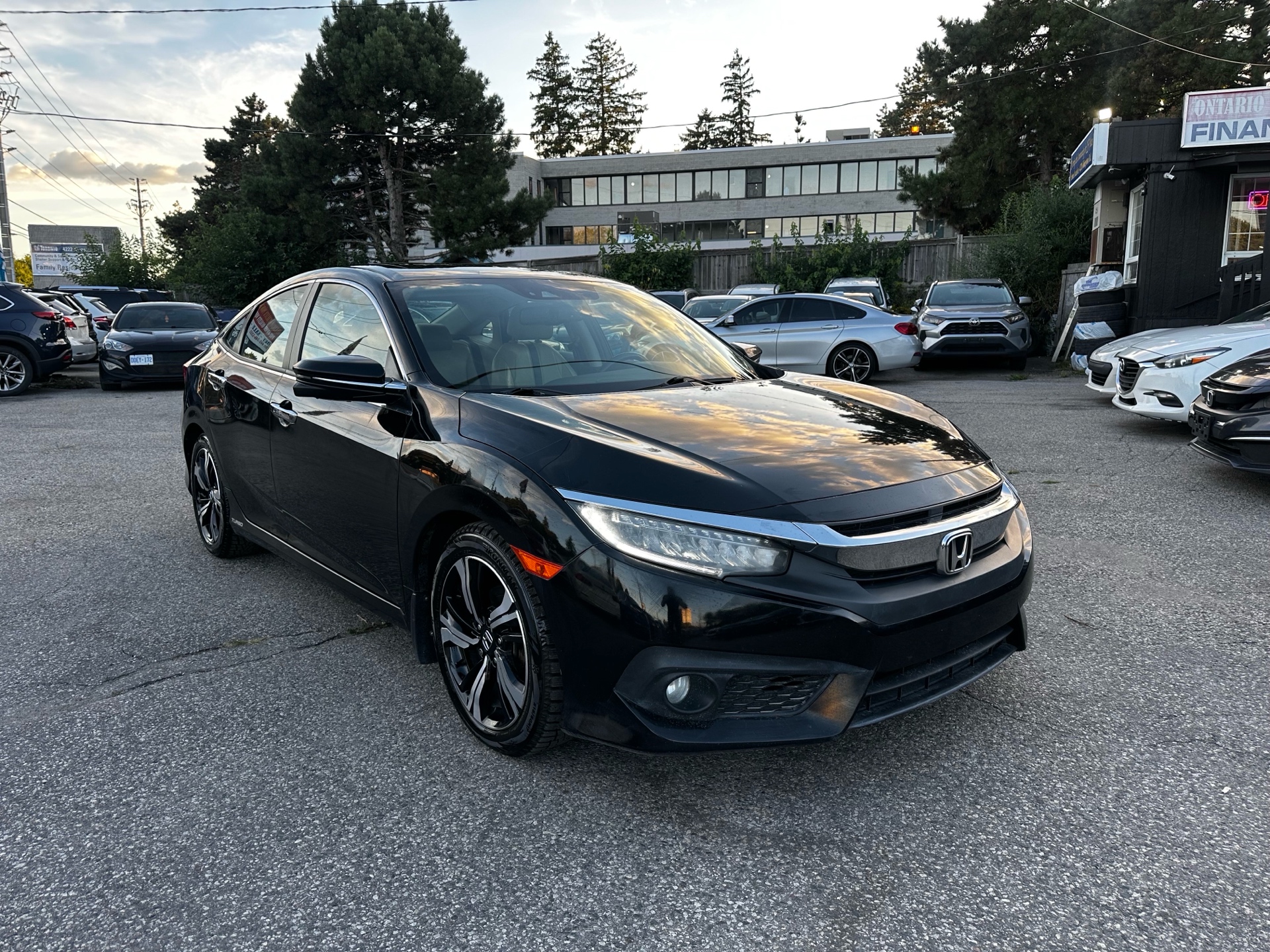 /ontarioqualitymotorsltd/2016-Honda-Civic-8237380201931757.jpg