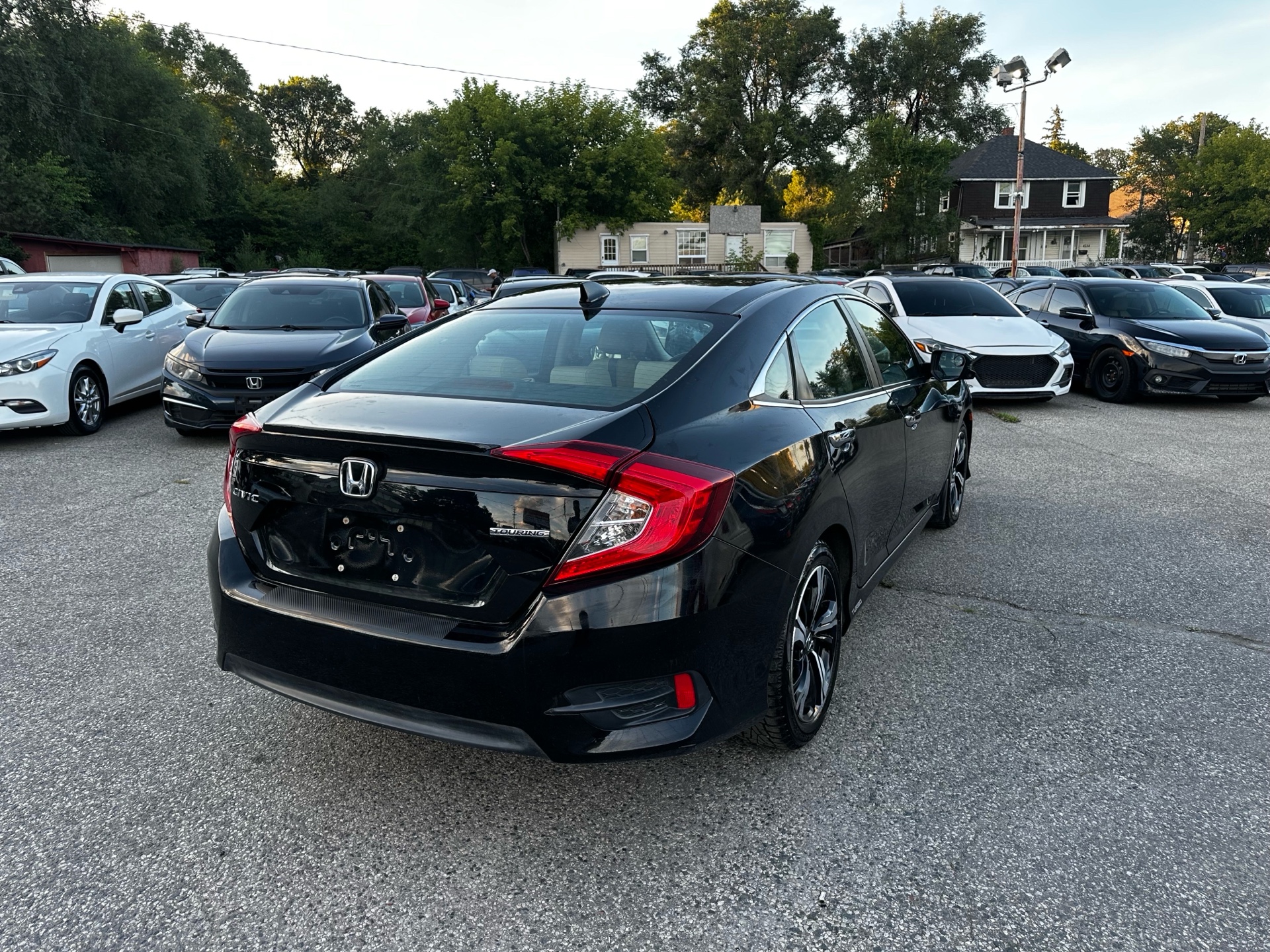 /ontarioqualitymotorsltd/2016-Honda-Civic-9968886729050579.jpg