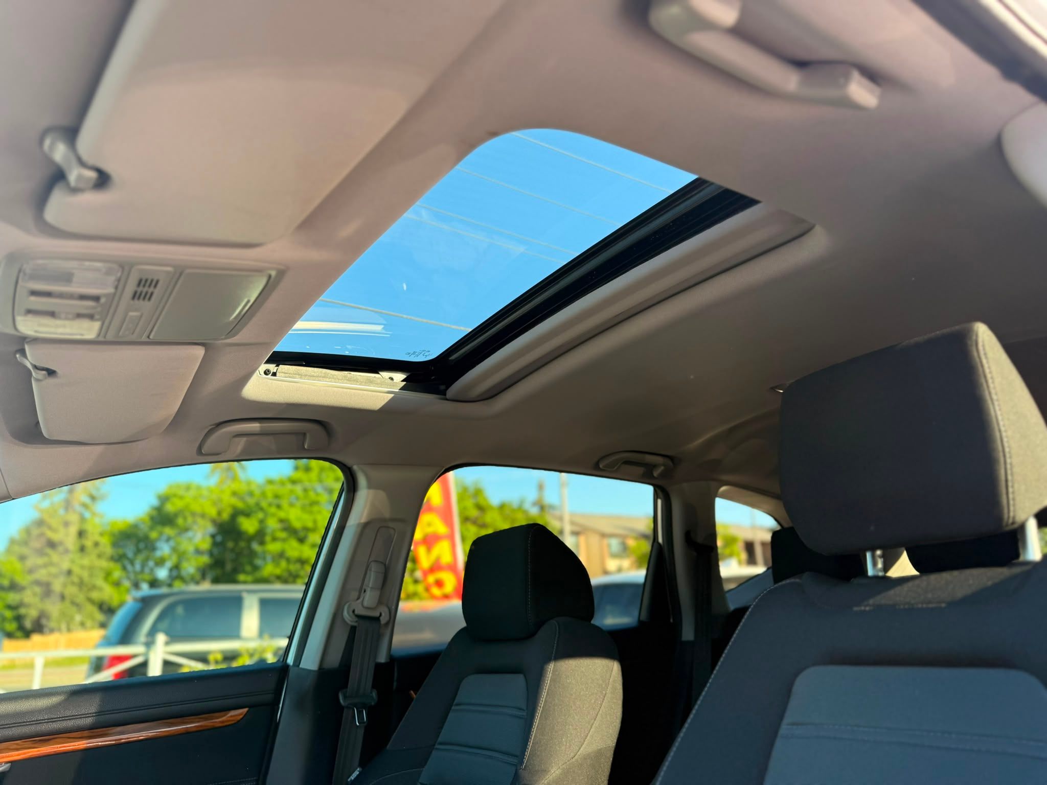 /ontarioqualitymotorsltd/2017-Honda-CR-V-1889249655221601.jpg
