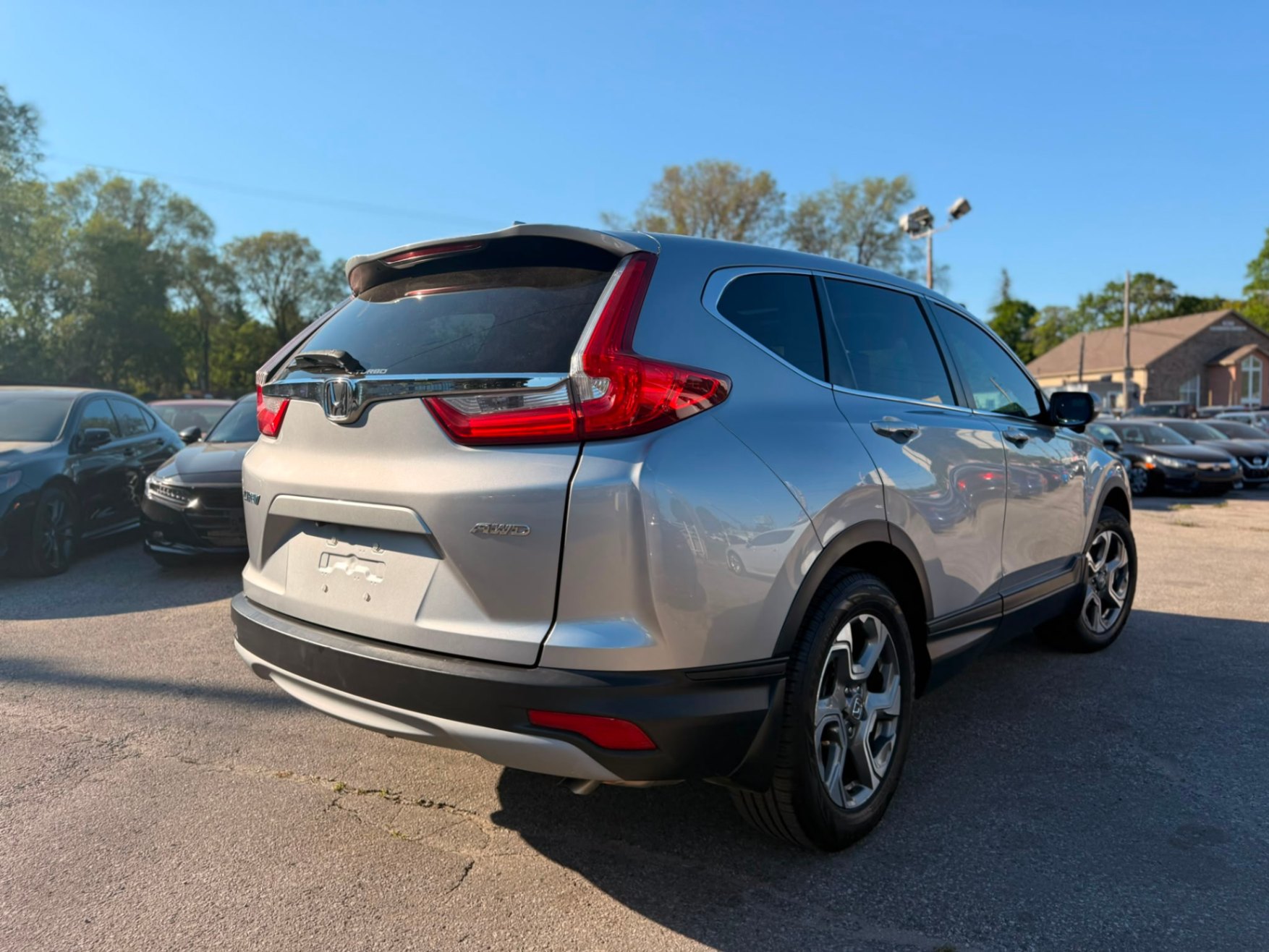/ontarioqualitymotorsltd/2017-Honda-CR-V-24613008720344087.jpg