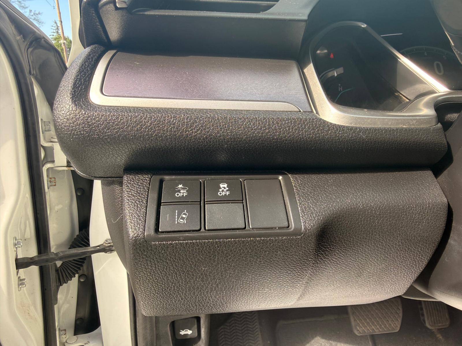 /ontarioqualitymotorsltd/2017-Honda-Civic-05731054396422519.jpg