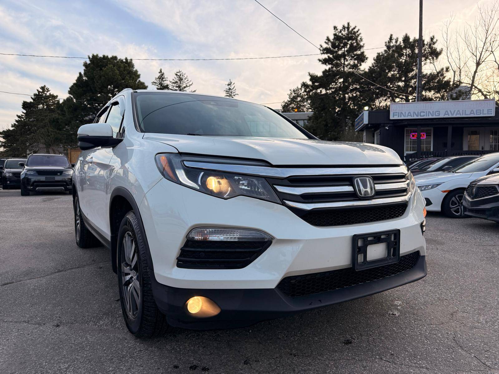 /ontarioqualitymotorsltd/2017-Honda-Pilot-5416605170500723.jpg