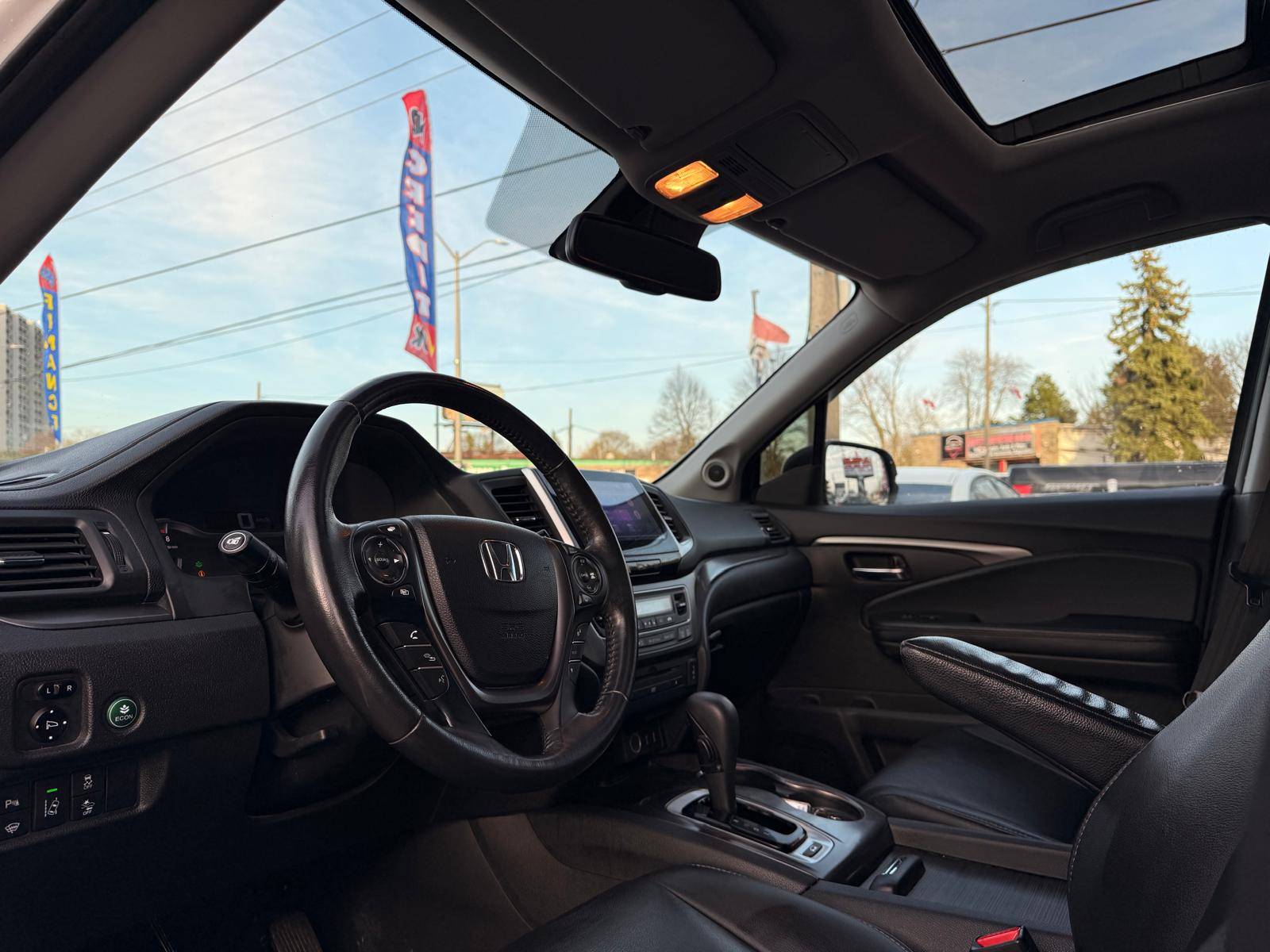 /ontarioqualitymotorsltd/2017-Honda-Pilot-7142333487784001.jpg