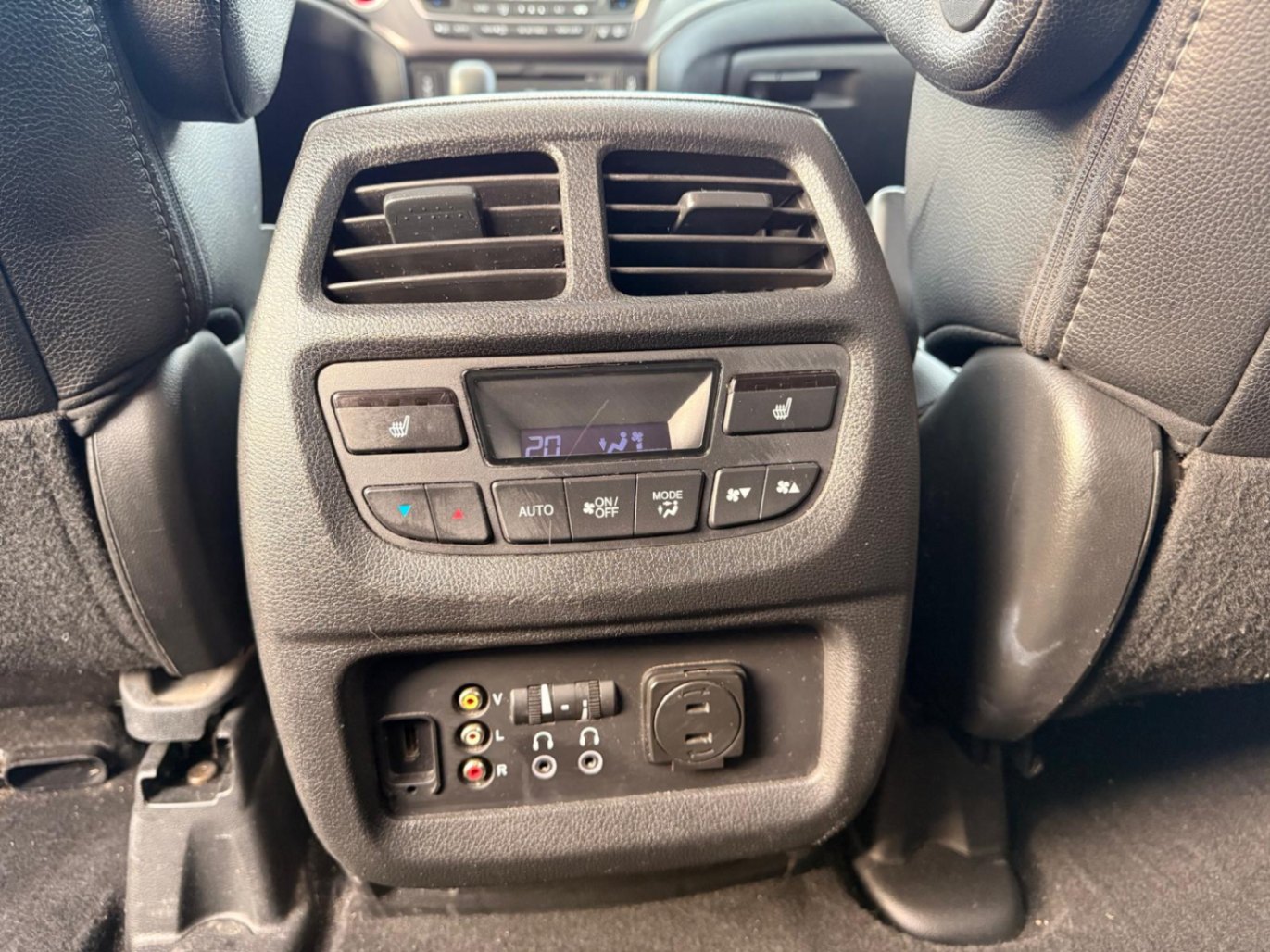 /ontarioqualitymotorsltd/2017-Honda-Pilot-7808547874517171.jpg