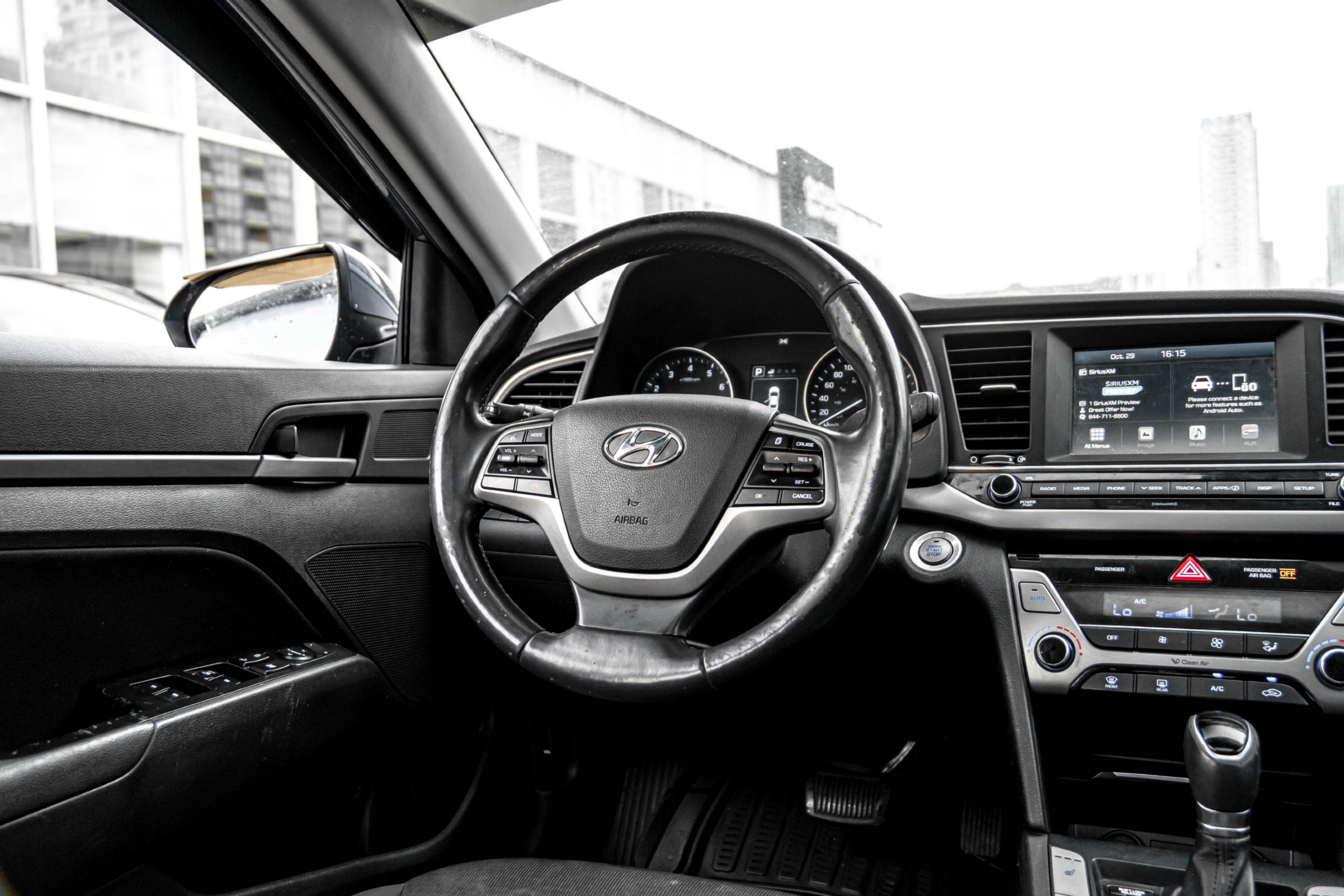 /ontarioqualitymotorsltd/2017-Hyundai-Elantra-00906524253758545.jpg
