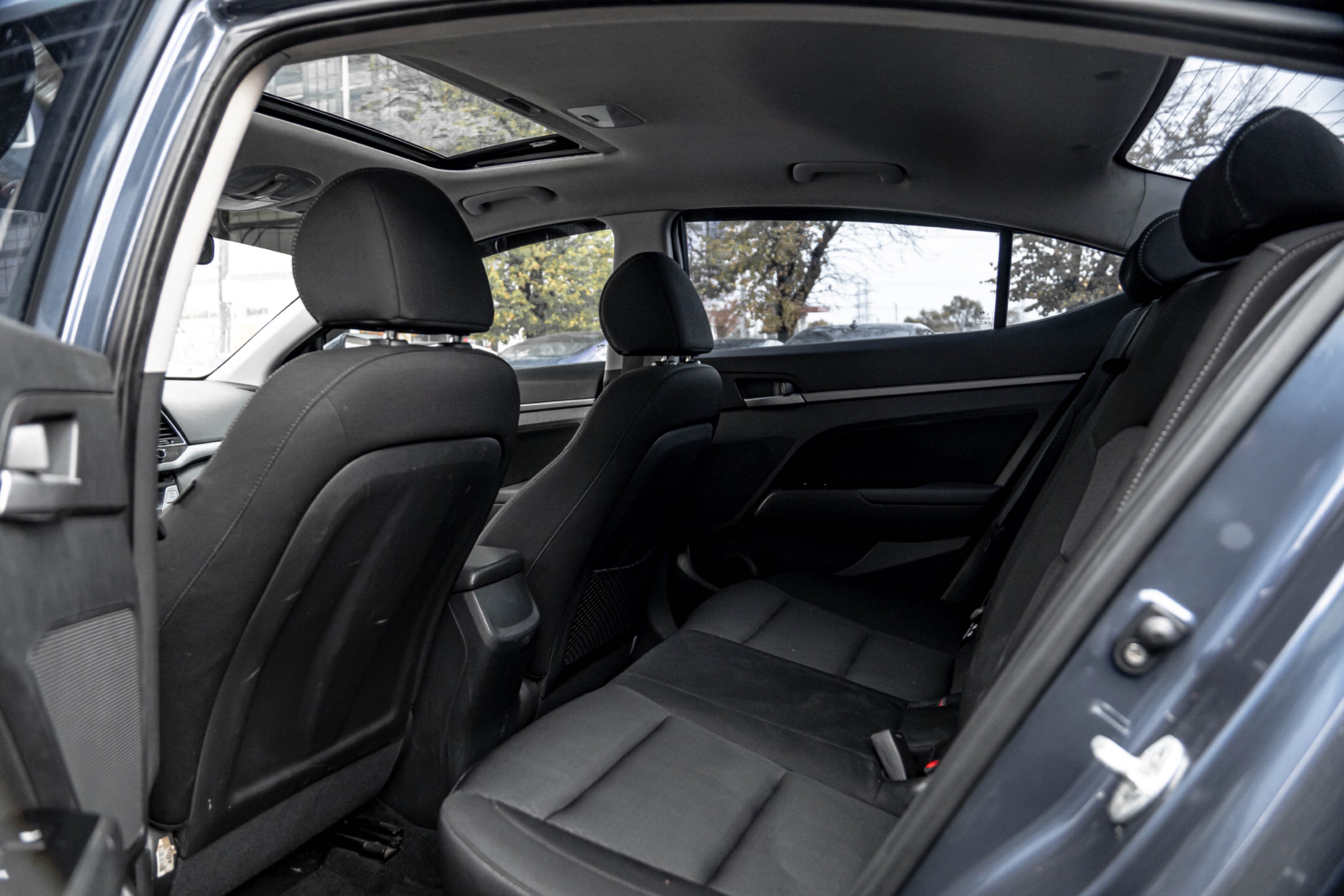 /ontarioqualitymotorsltd/2017-Hyundai-Elantra-5161815540083585.jpg