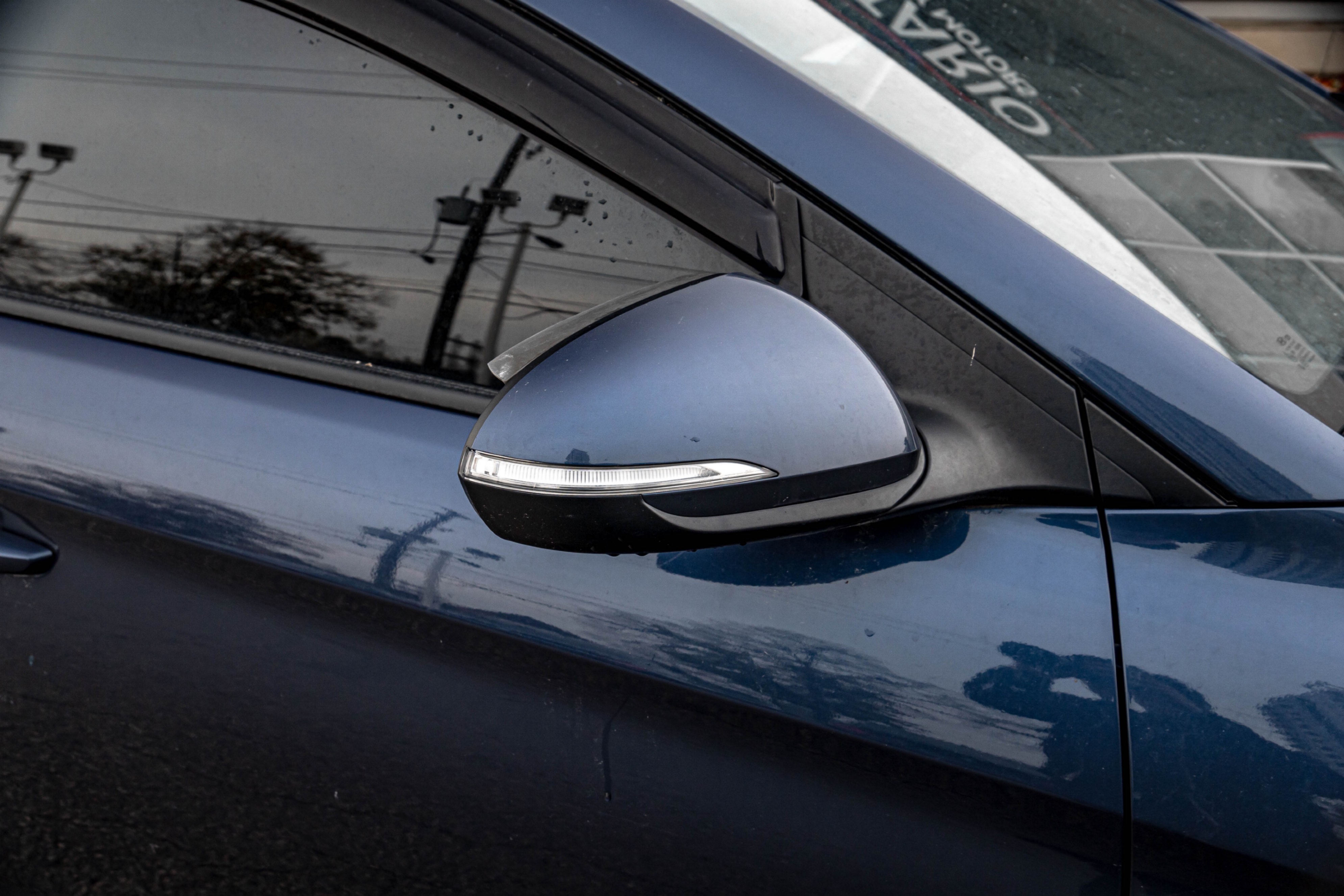 /ontarioqualitymotorsltd/2017-Hyundai-Elantra-8373932904109074.jpg