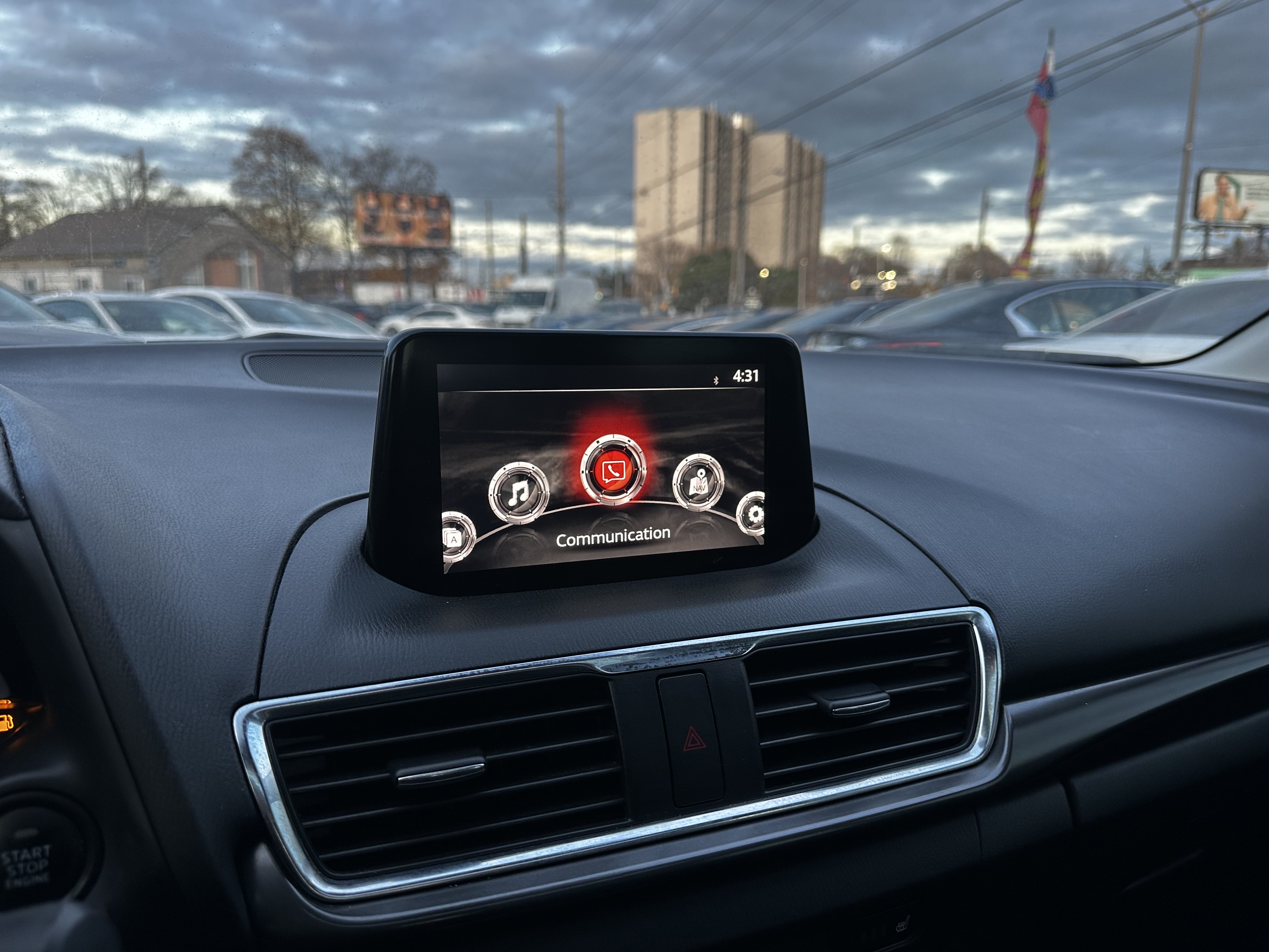 /ontarioqualitymotorsltd/2017-Mazda-Mazda3-5664013067914835.jpg