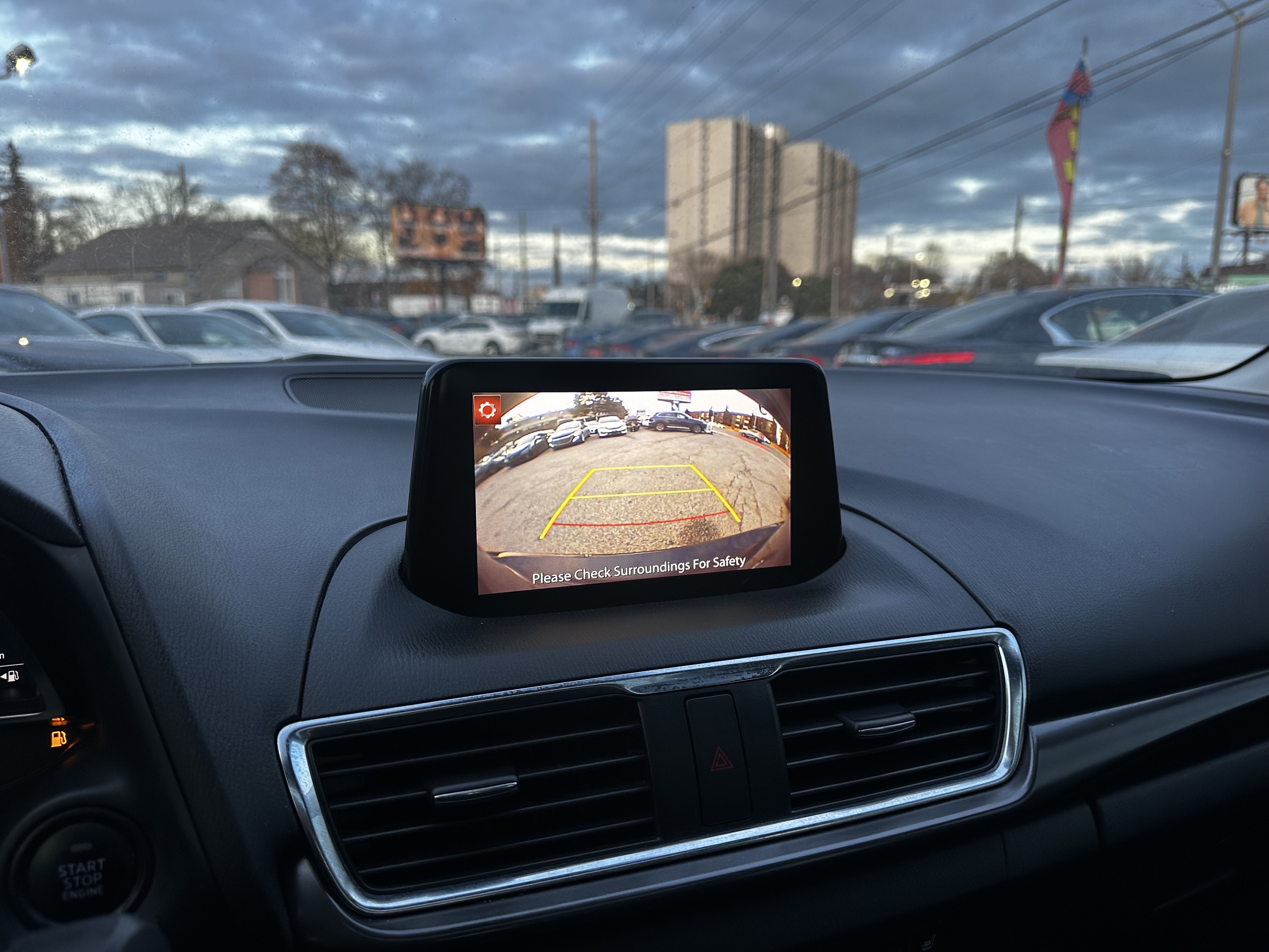 /ontarioqualitymotorsltd/2017-Mazda-Mazda3-6019214188010436.jpg