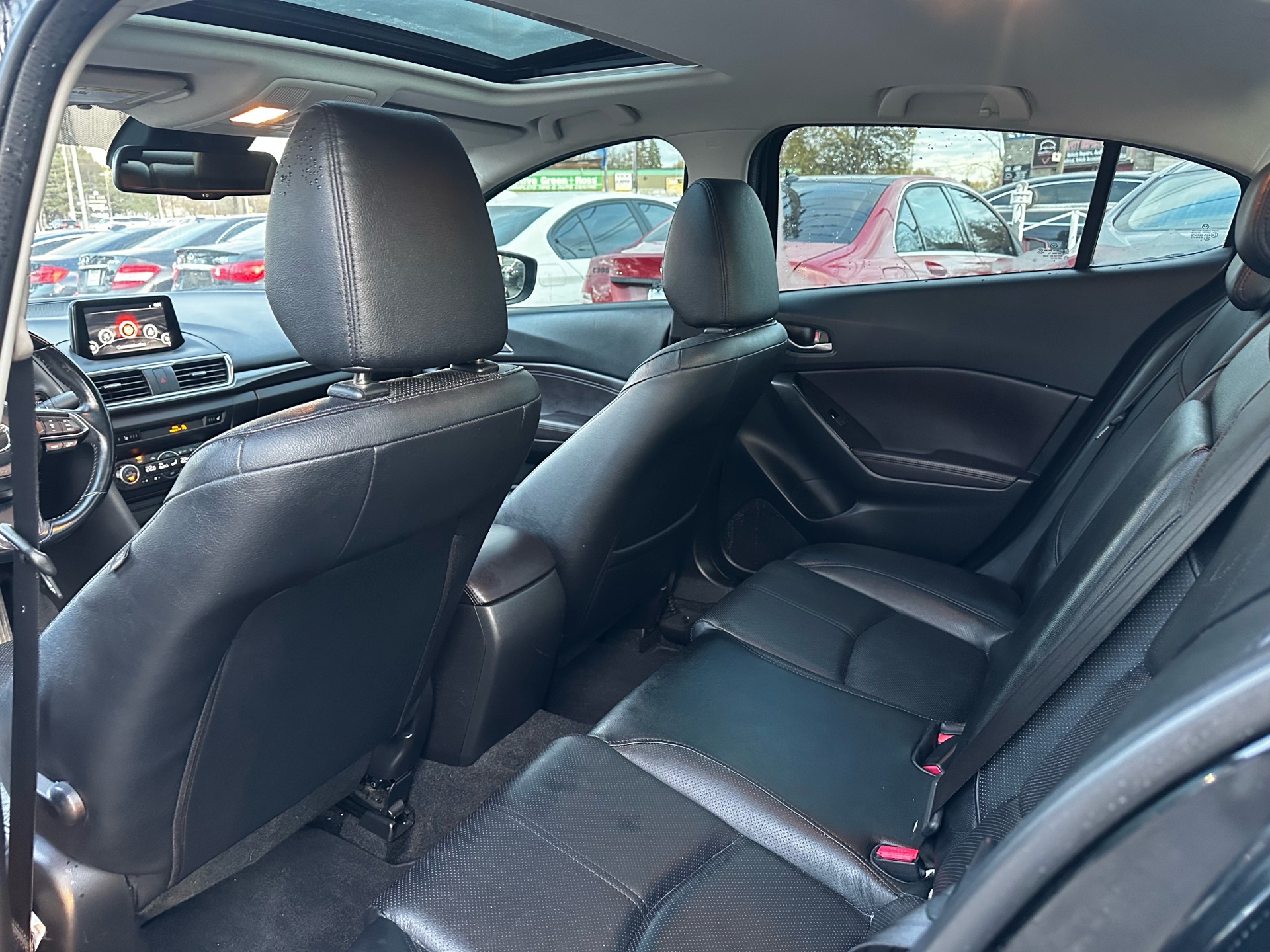 /ontarioqualitymotorsltd/2017-Mazda-Mazda3-86977540471606.jpg