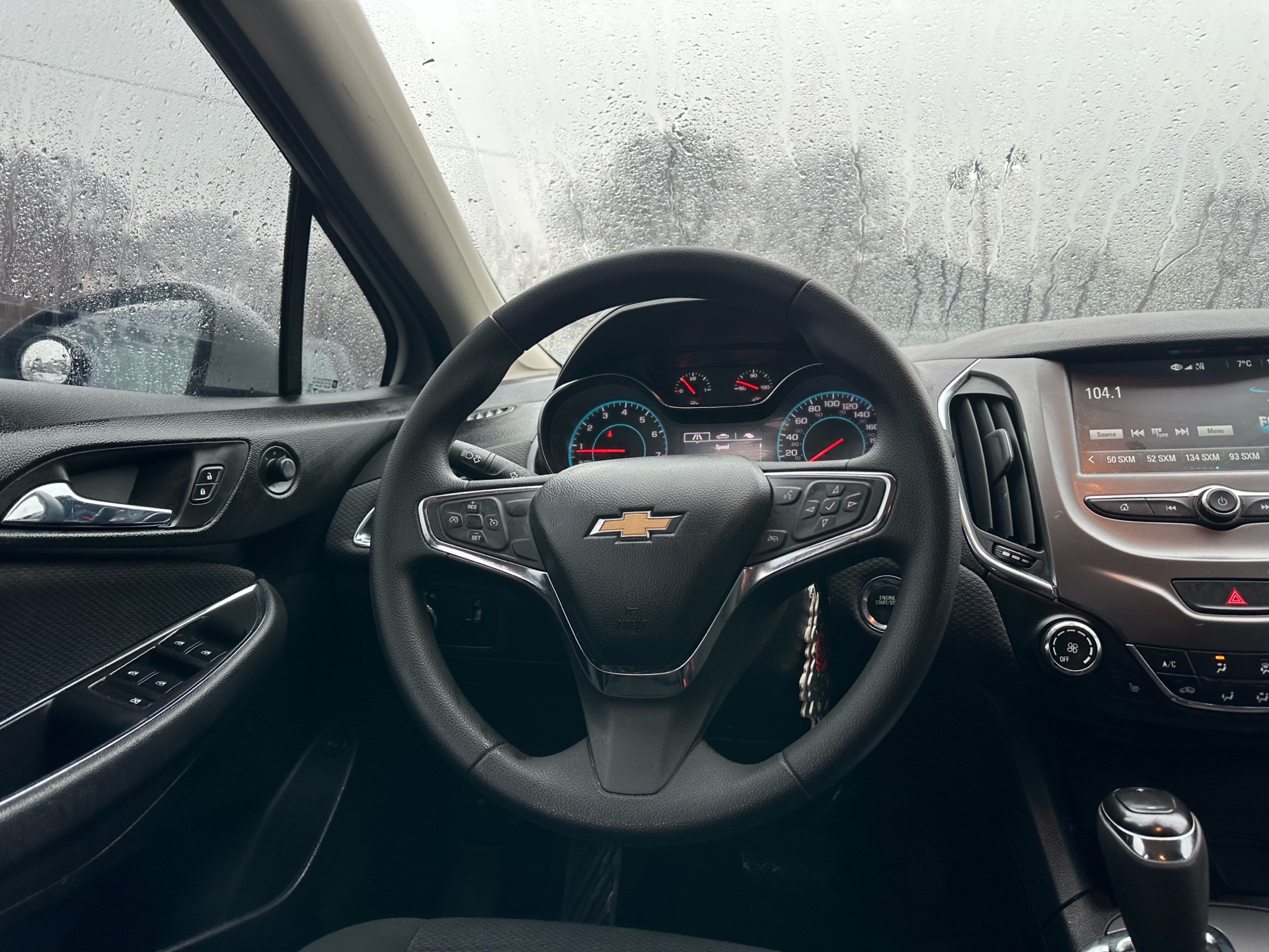 /ontarioqualitymotorsltd/2018-Chevrolet-Cruze-09441801657248439.jpg