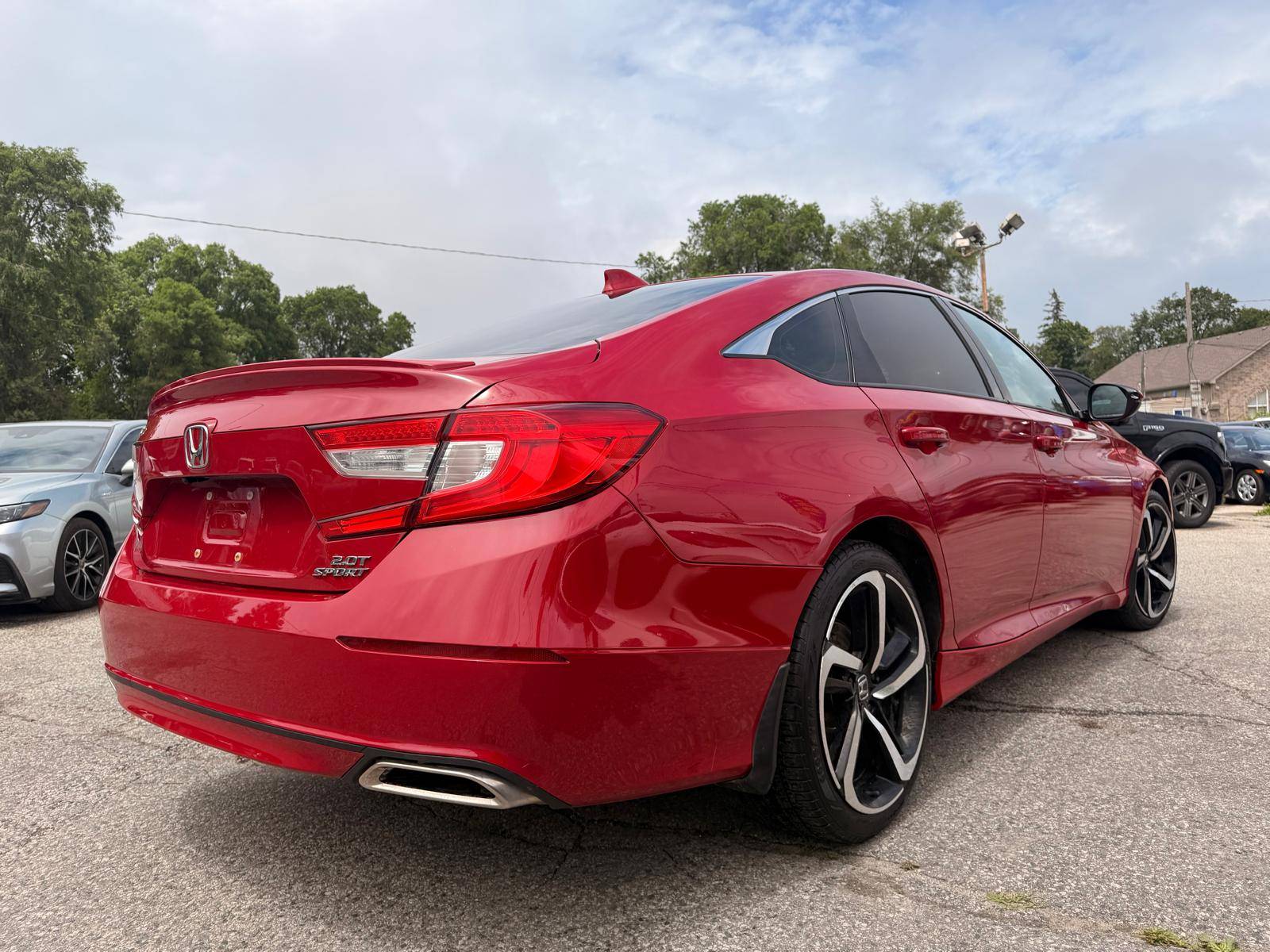 /ontarioqualitymotorsltd/2018-Honda-Accord-40425887659604065.jpg
