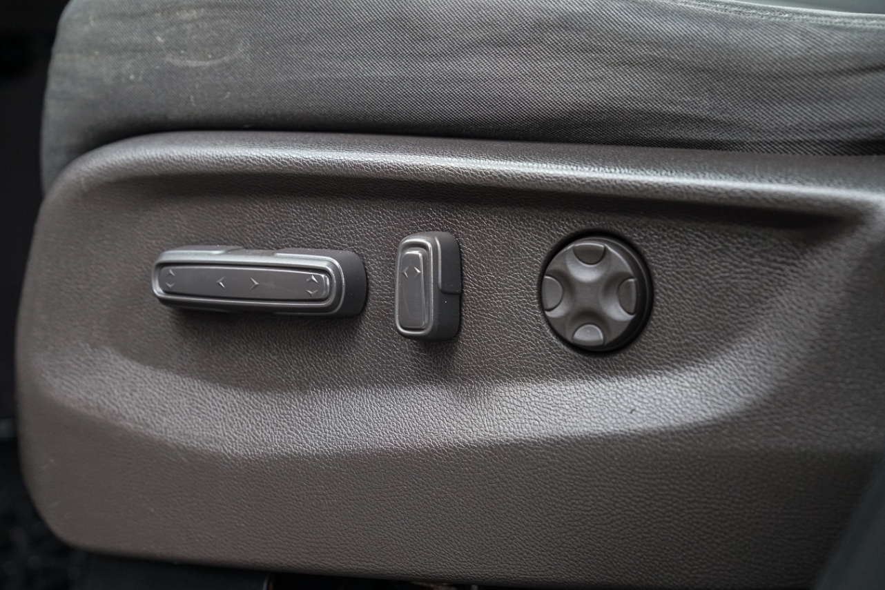 /ontarioqualitymotorsltd/2018-Honda-Odyssey-7582193731557036.jpg