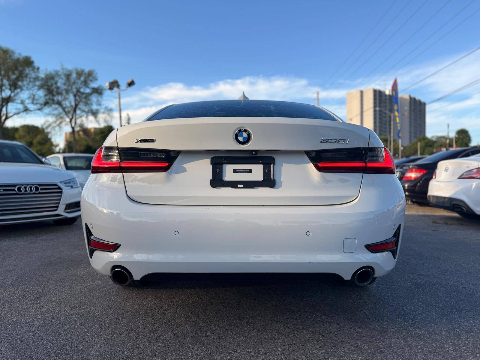 /ontarioqualitymotorsltd/2019-BMW-3-Series-3130201854737902.jpg