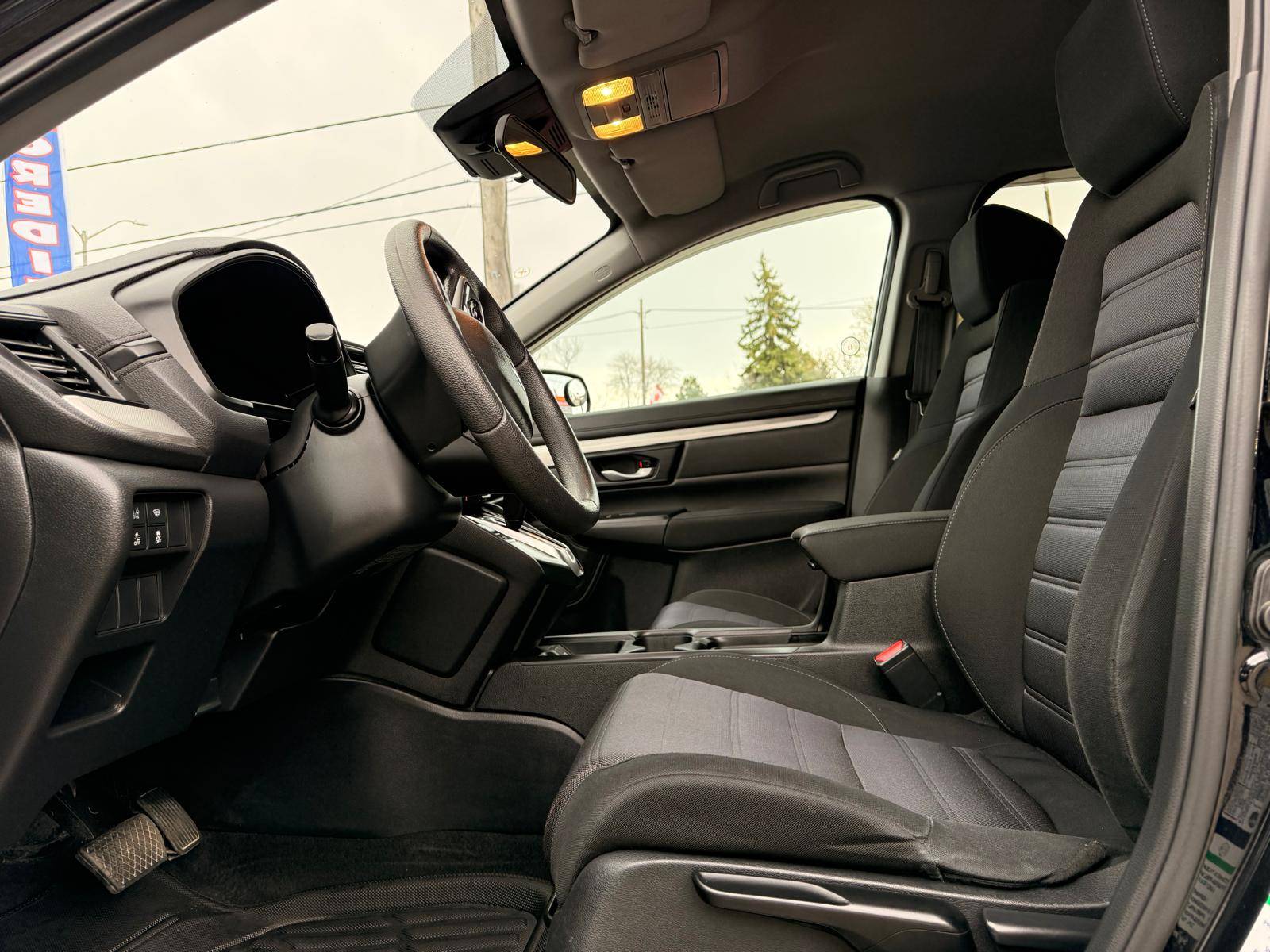 /ontarioqualitymotorsltd/2019-Honda-CR-V-38632370968085117.jpg