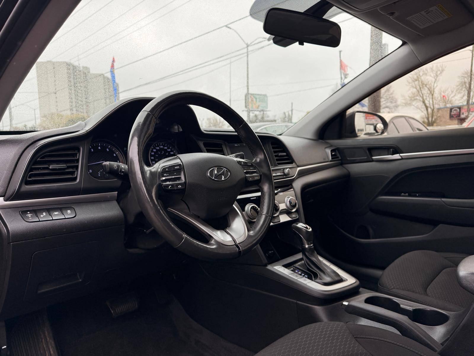 /ontarioqualitymotorsltd/2019-Hyundai-Elantra-8062559147447104.jpg