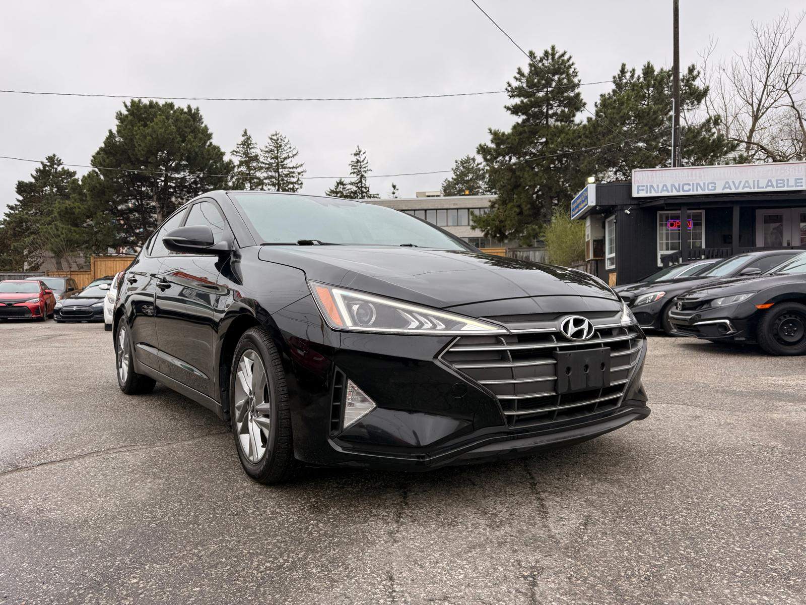 /ontarioqualitymotorsltd/2019-Hyundai-Elantra-9033957503314889.jpg
