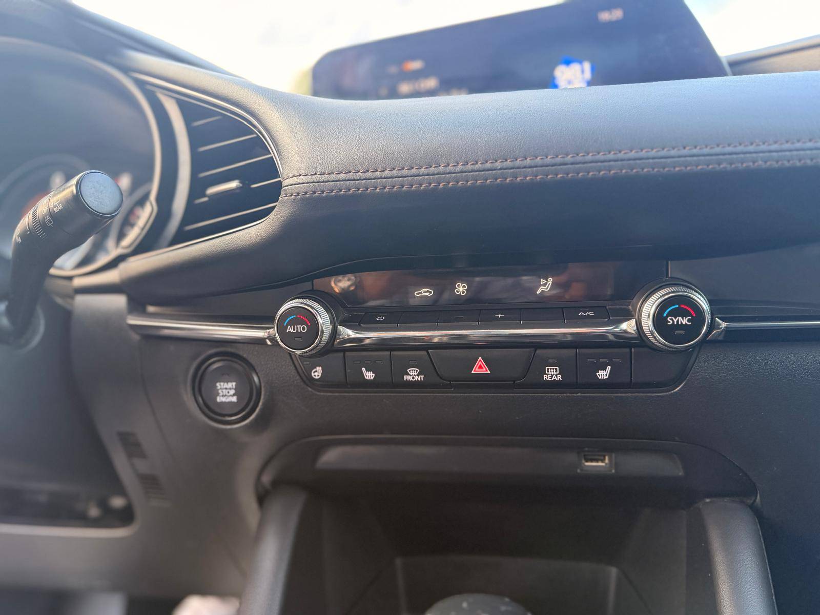 /ontarioqualitymotorsltd/2019-Mazda-Mazda3Sport-5686865874929556.jpg