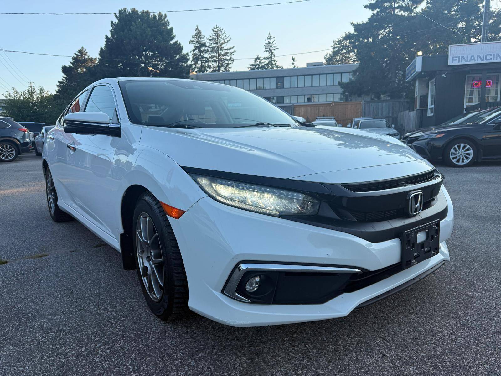 /ontarioqualitymotorsltd/2020-Honda-Civic-5052225838682247.jpg