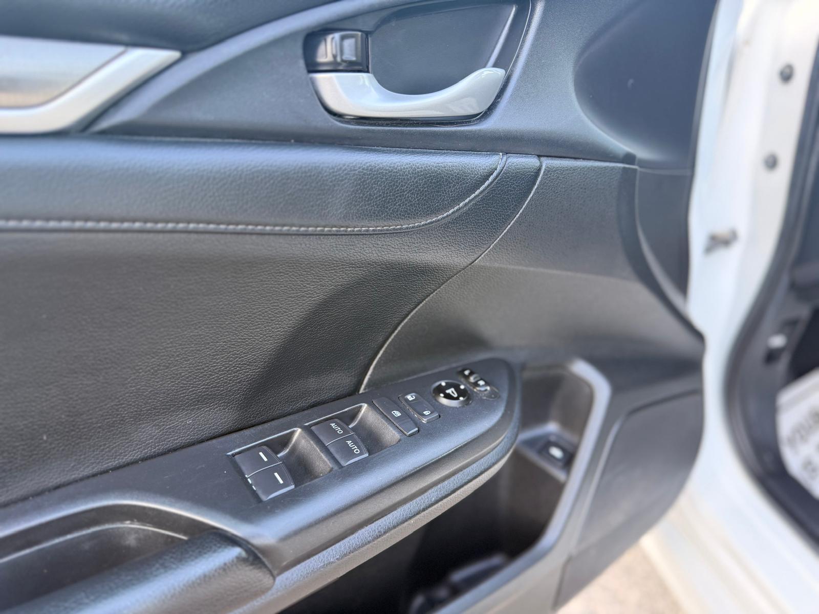 /ontarioqualitymotorsltd/2020-Honda-Civic-6866573062227479.jpg