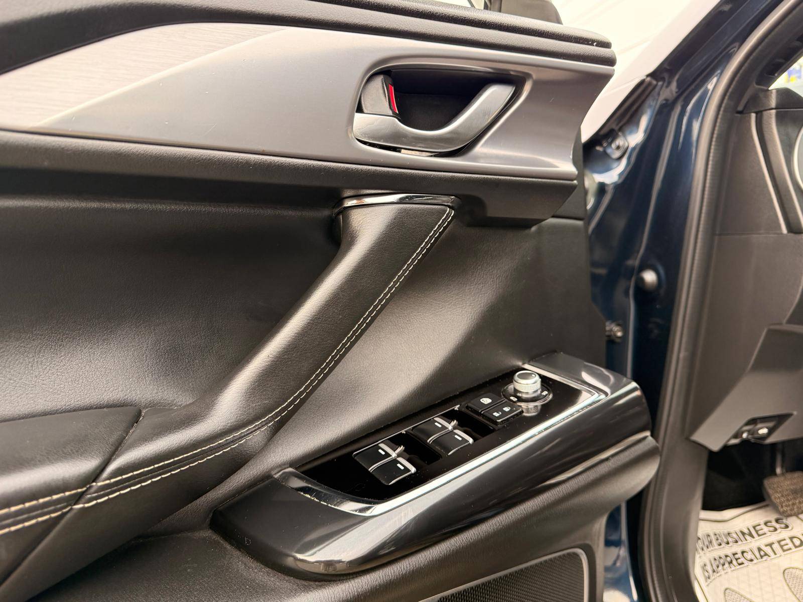 /ontarioqualitymotorsltd/2020-Mazda-CX-9-506992895263404.jpg