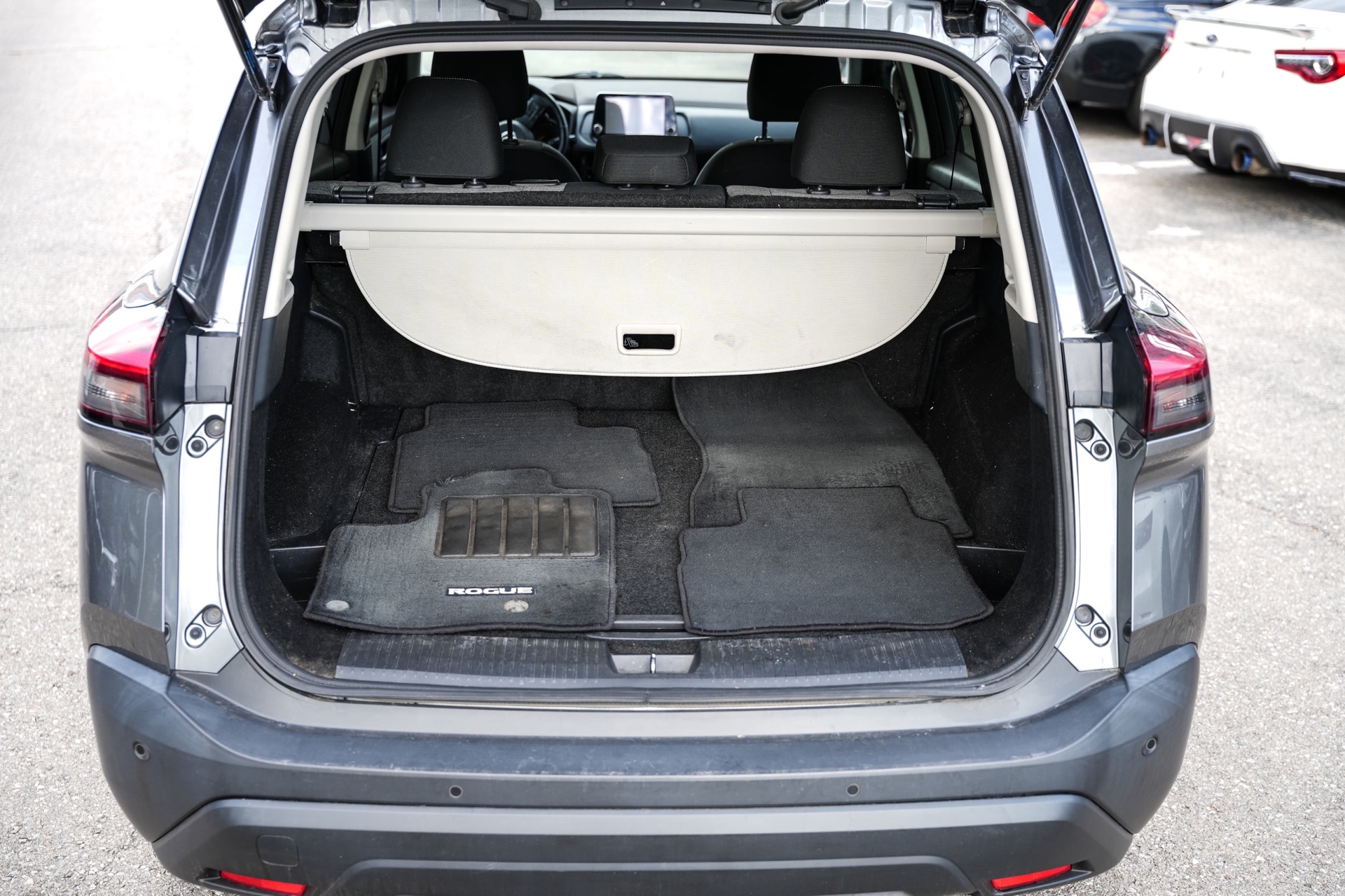 /ontarioqualitymotorsltd/2021-Nissan-Rogue-6554180519895343.jpg