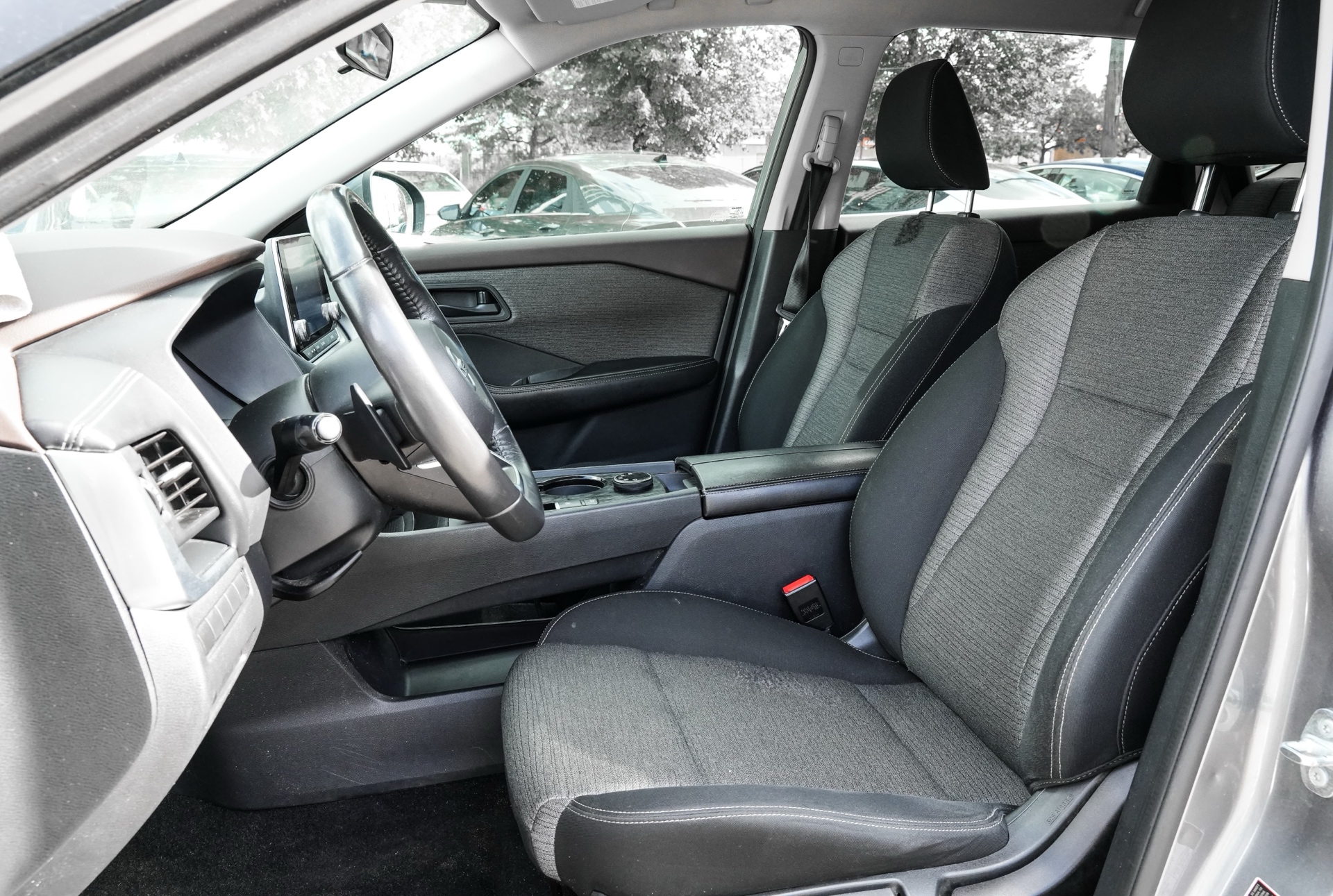 /ontarioqualitymotorsltd/2021-Nissan-Rogue-8740261885963725.jpg