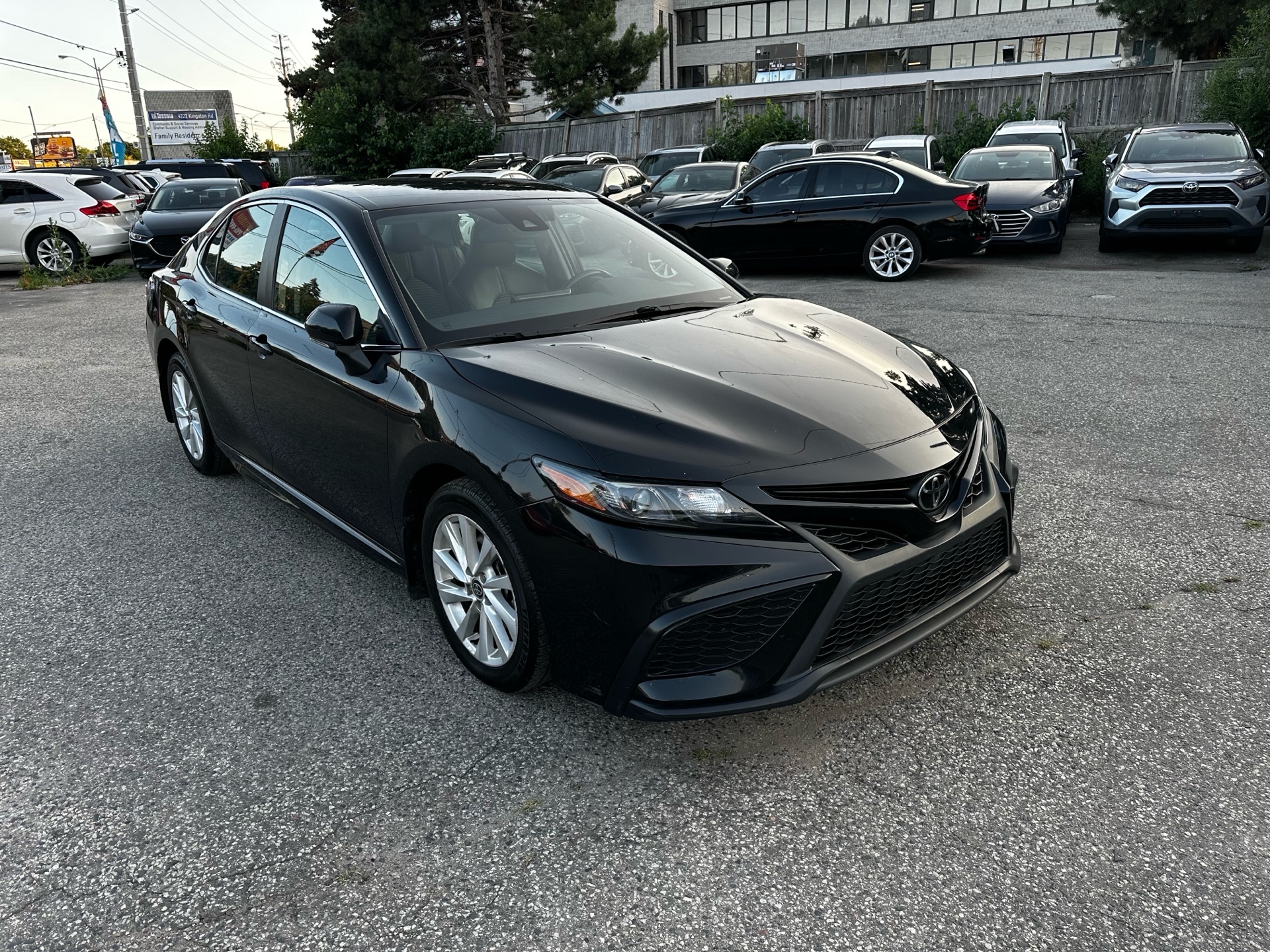 /ontarioqualitymotorsltd/2022-Toyota-Camry-42050192344933746.jpg