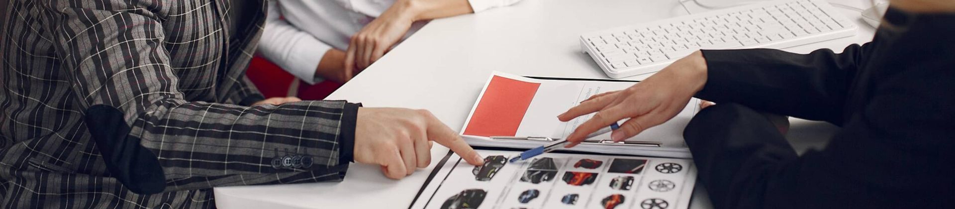 https://hillzcdn.ca/oscarsmotors/7781863359391907-Finance_calculator-banner.jpg