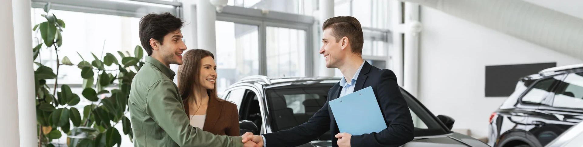 https://hillzcdn.ca/oscarsmotors/9729564885239614-bookAppointment.webp
