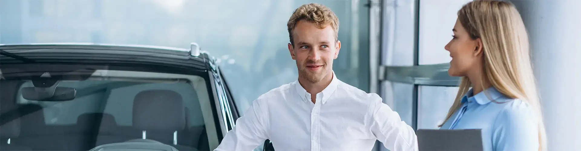 https://hillzcdn.ca/paylessmotors/24647891067176575-finance_department.webp
