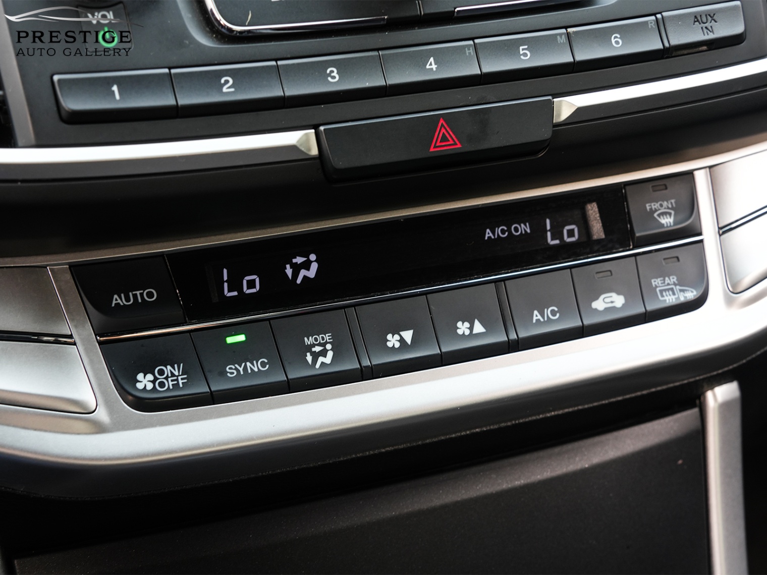 /prestigeautogallery/2013-Honda-Accord-08016711117621633.jpg