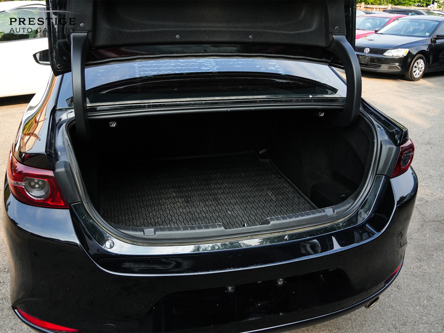 /prestigeautogallery/2020-Mazda-Mazda3-992500215196173.jpg
