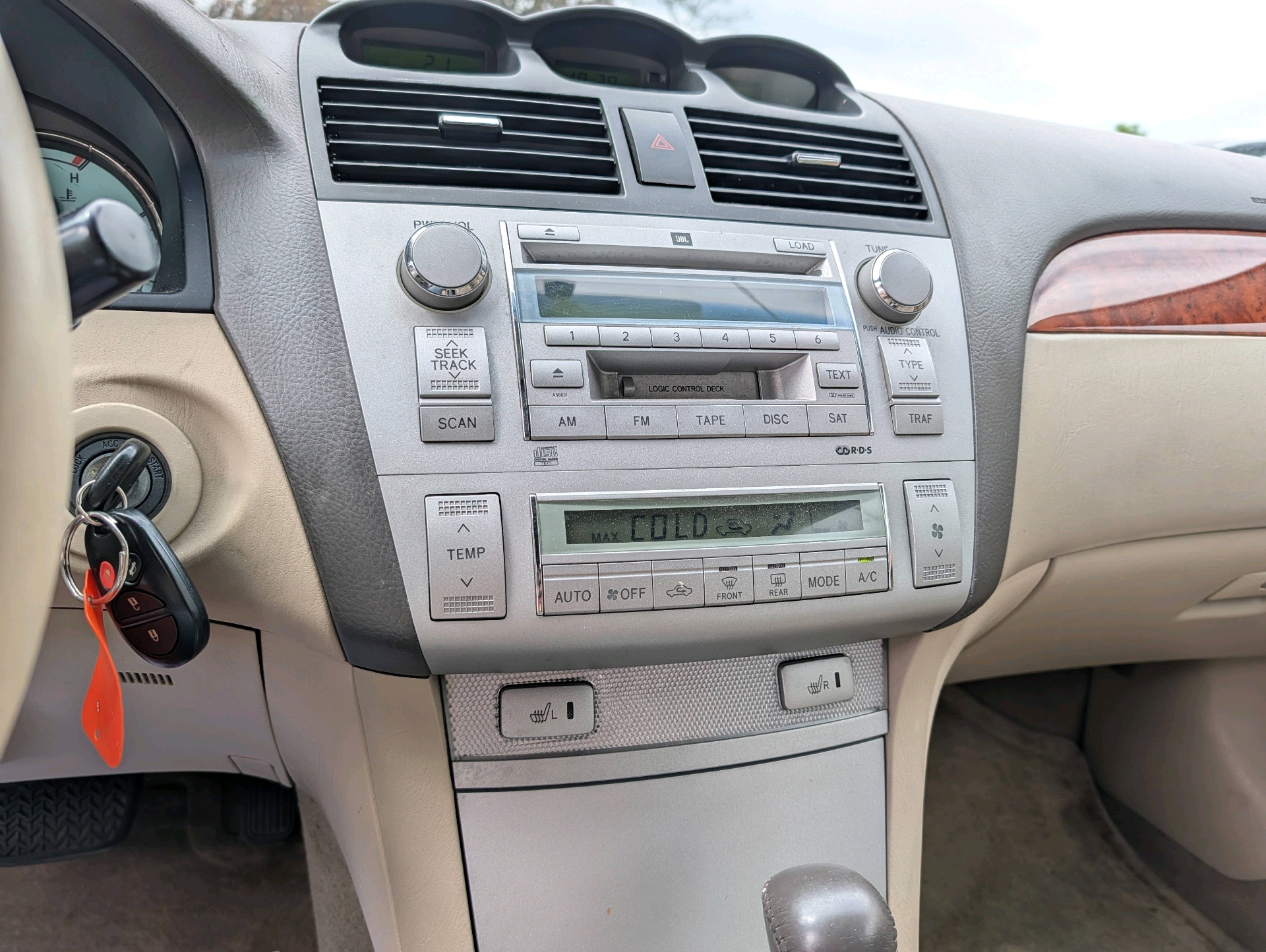 /rahmanmotors/2006-Toyota-CamrySolara-20129387135749632.jpg