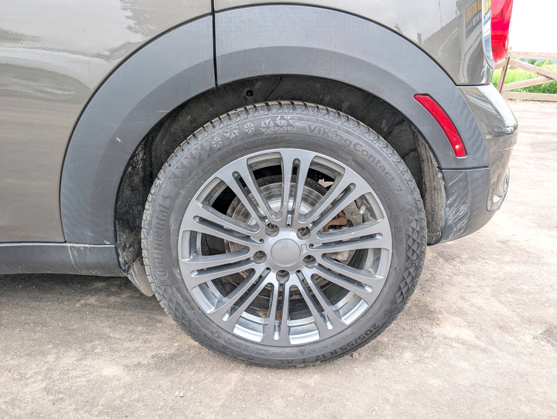 /rahmanmotors/2012-MINI-CooperCountryman-24747485163100968.jpg