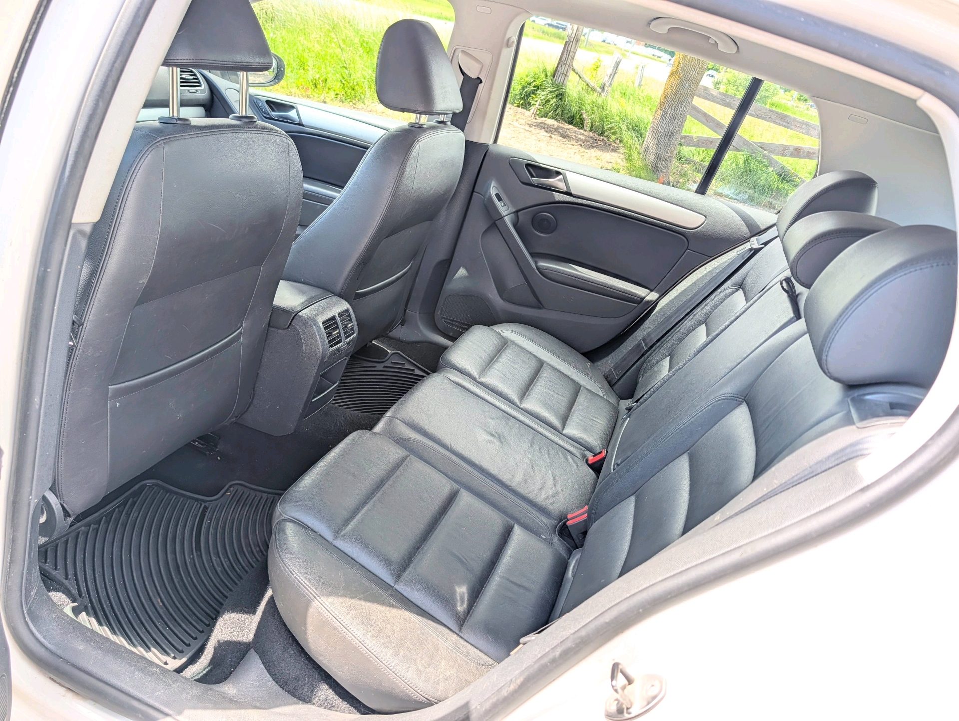 /rahmanmotors/2012-Volkswagen-Golf-006938721417009797.jpg