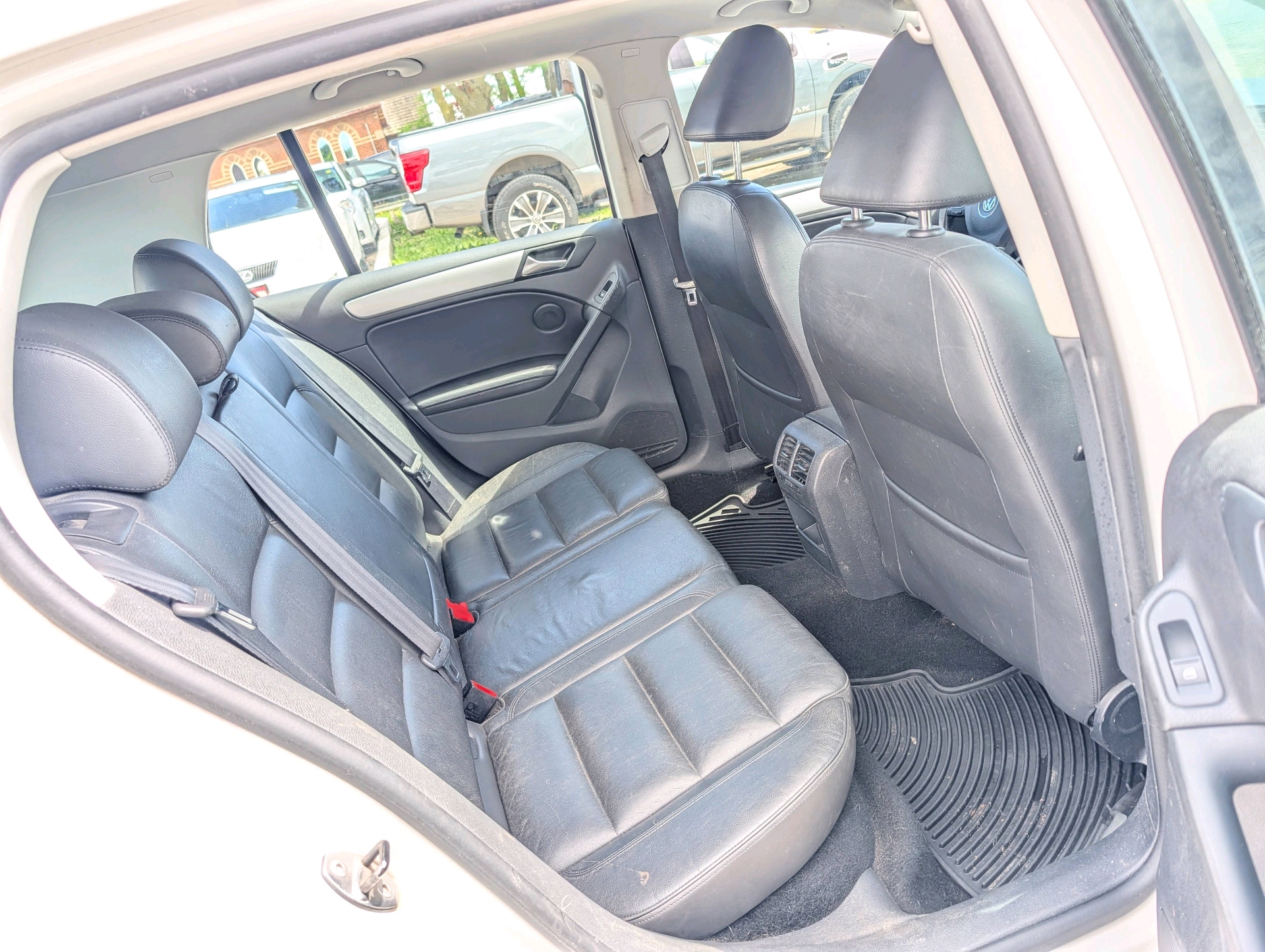 /rahmanmotors/2012-Volkswagen-Golf-32869787316672316.jpg