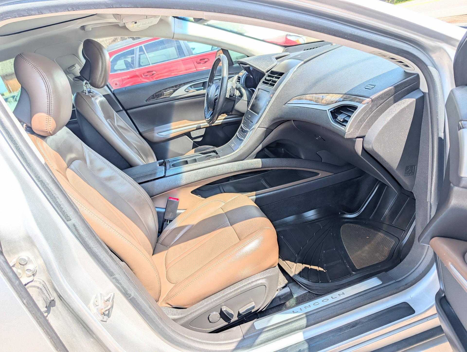 /rahmanmotors/2014-Lincoln-MKZ-8932138339683697.jpg