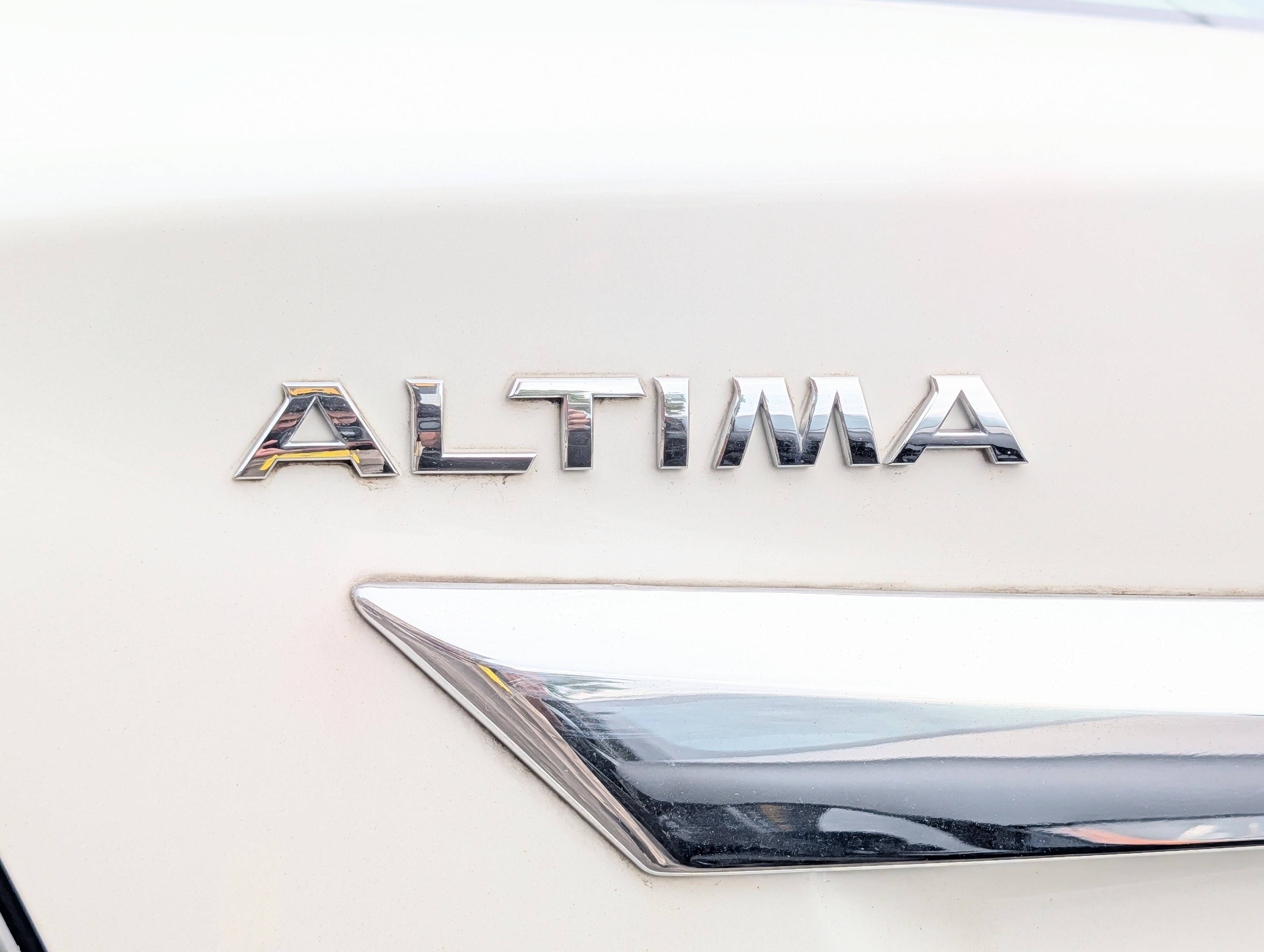 /rahmanmotors/2014-Nissan-Altima-2554198368515357.jpg