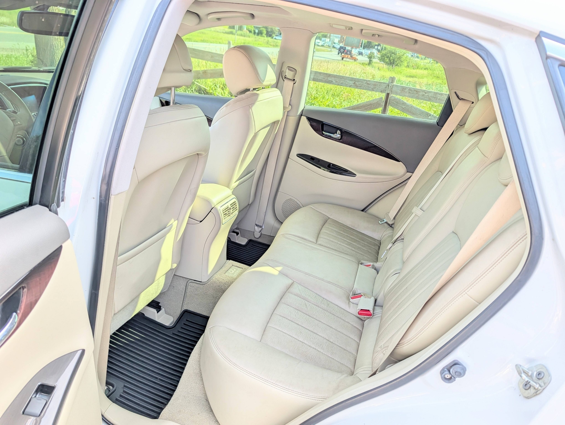 /rahmanmotors/2015-Infiniti-QX50-04645117934899834.jpg