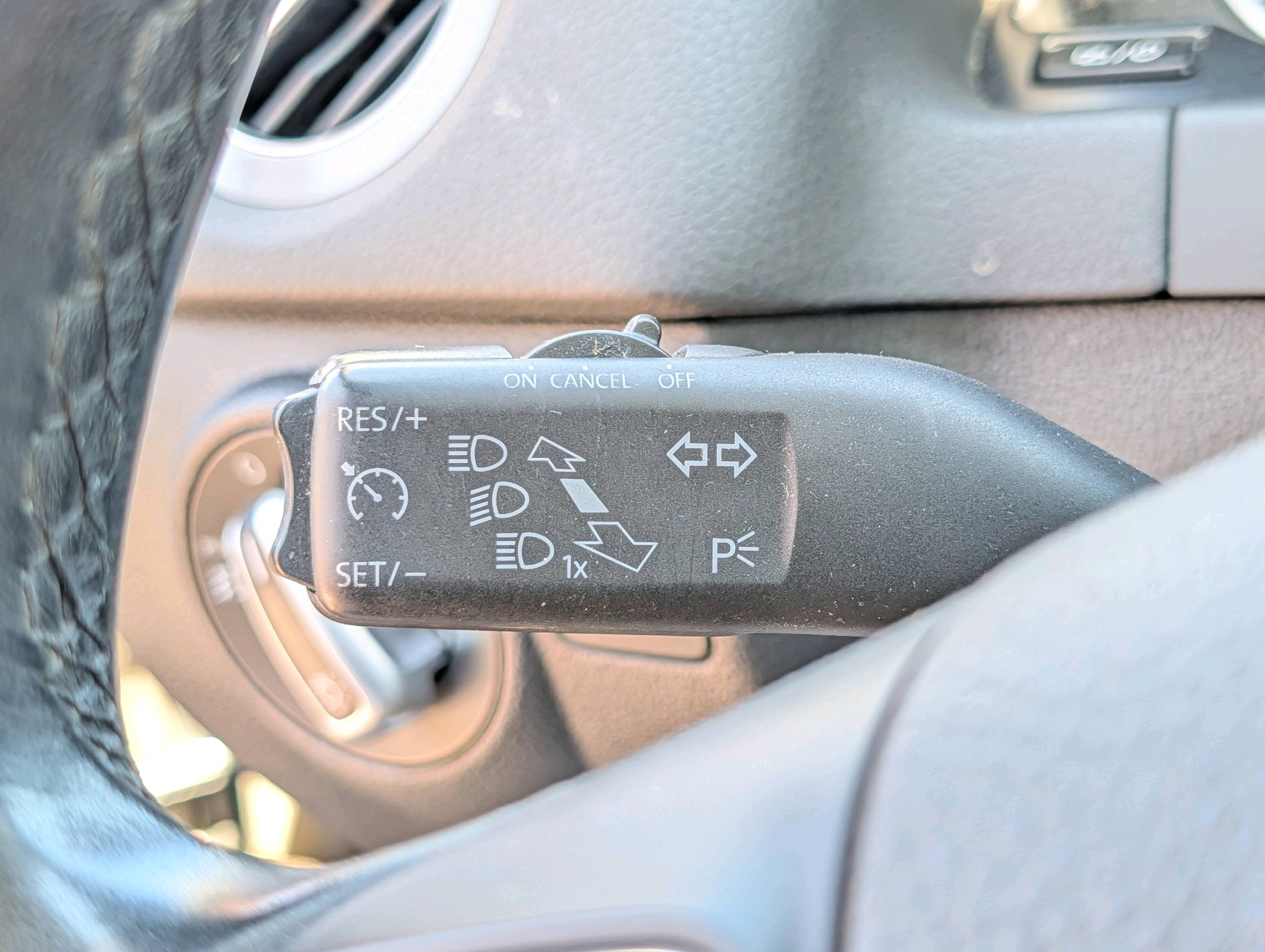 /rahmanmotors/2015-Volkswagen-Tiguan-7518508368751267.jpg