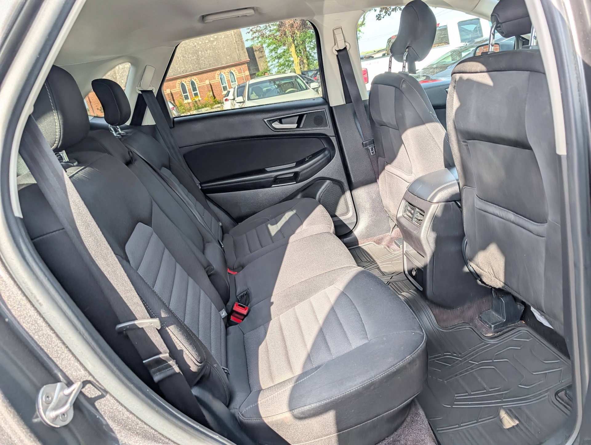/rahmanmotors/2016-Ford-Edge-014144960425428676.jpg
