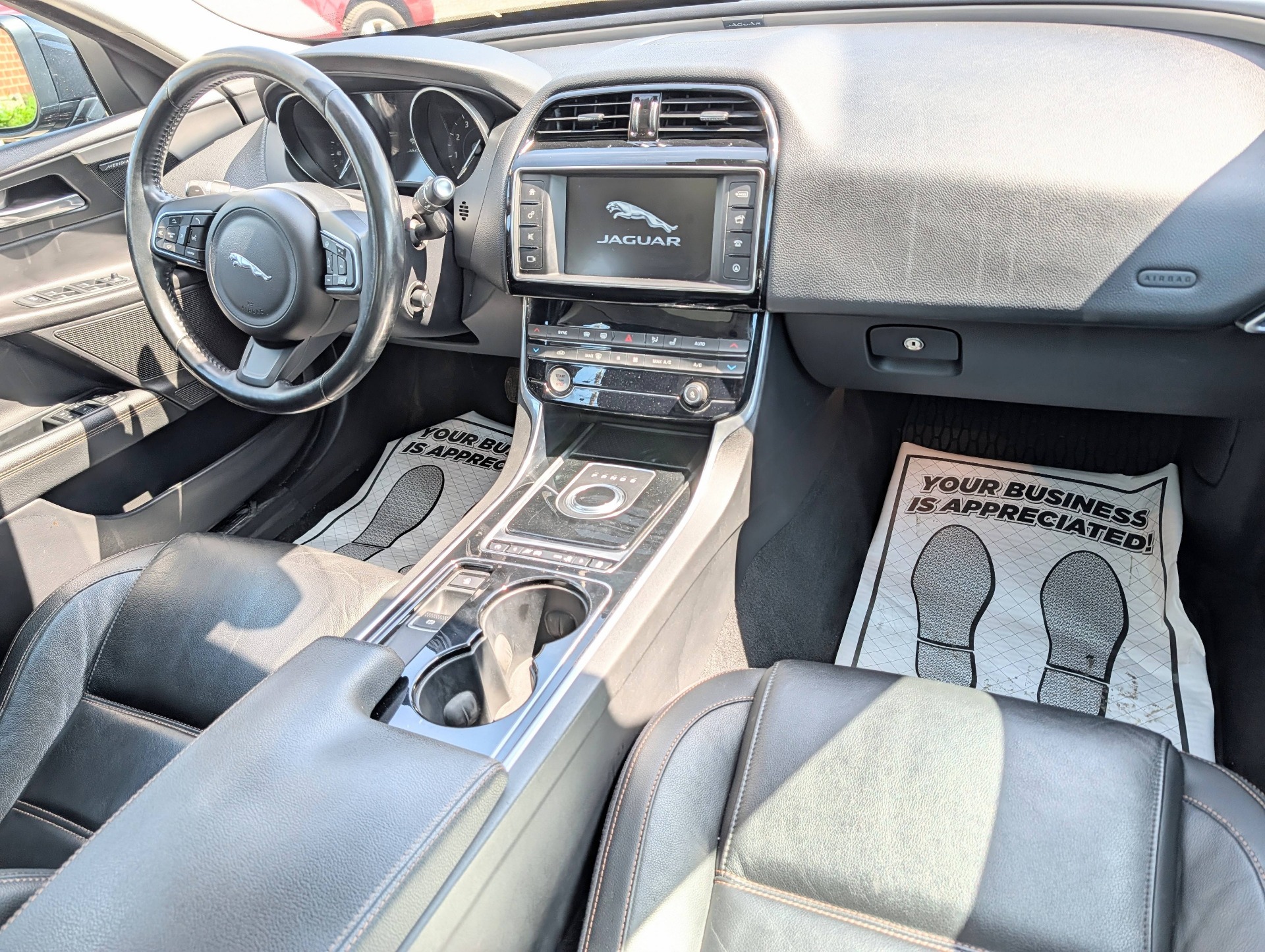 /rahmanmotors/2017-Jaguar-XE-1620018200463389.jpg