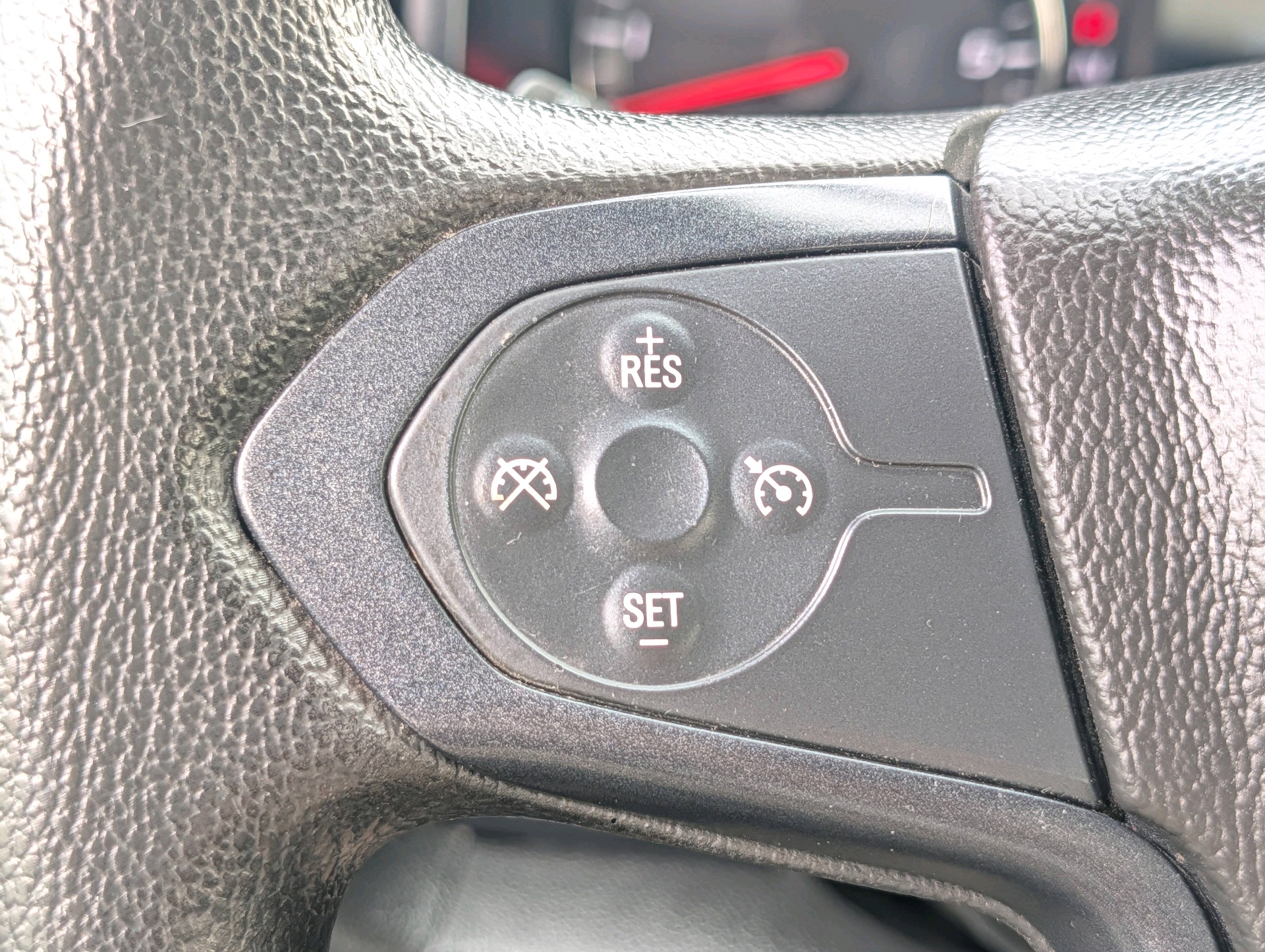/rahmanmotors/2018-Chevrolet-Silverado1500-11335966077256043.jpg