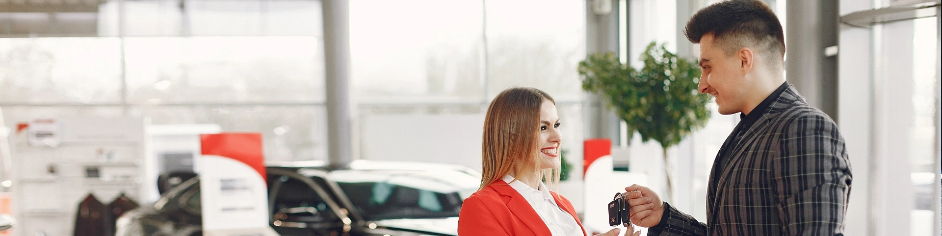 https://hillzcdn.ca/rangeautosalesinc/0914018623072681-sellOurTrade.webp