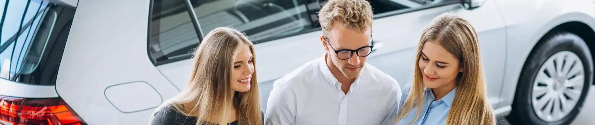 https://hillzcdn.ca/rapidfinancinginc/44491174923706245-rapid-bookappointment2.webp